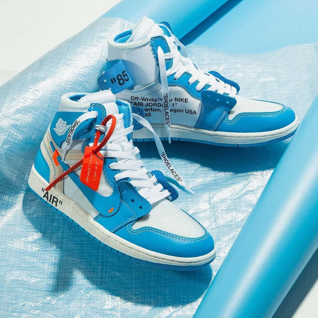Off White Jordan 1, blue and white high-top sneakers, red tags, SD Desktop Wallpaper