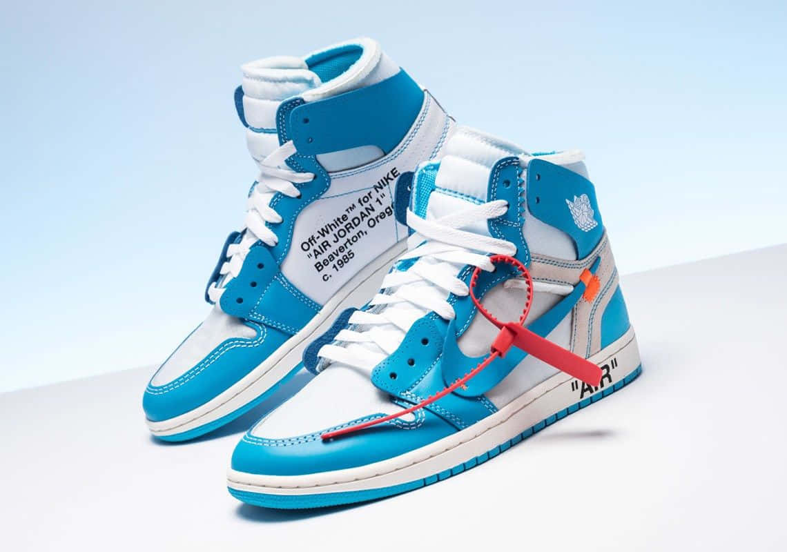Off White shoes, blue and white high-top sneakers, red tag detail, SD Desktop Wallpaper