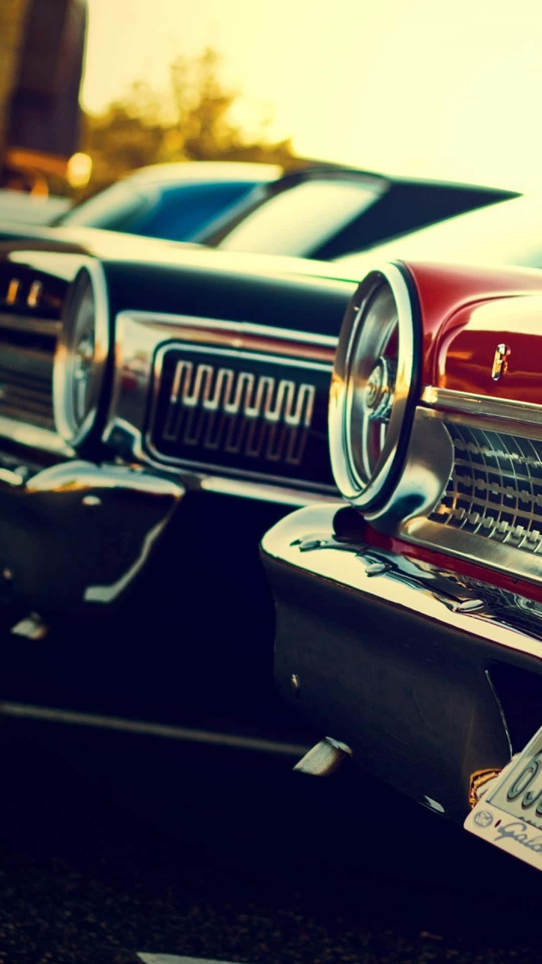 old school mobile, classic cars, parking lot, Full HD Phone Wallpaper