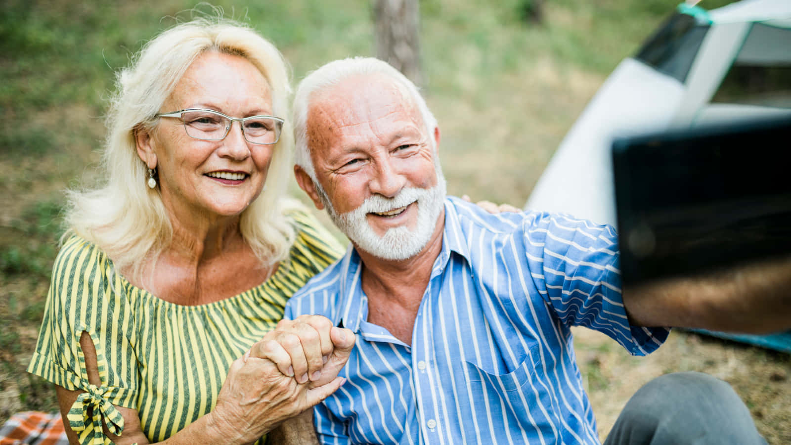 old couple, selfie, outdoors, HD Desktop Wallpaper