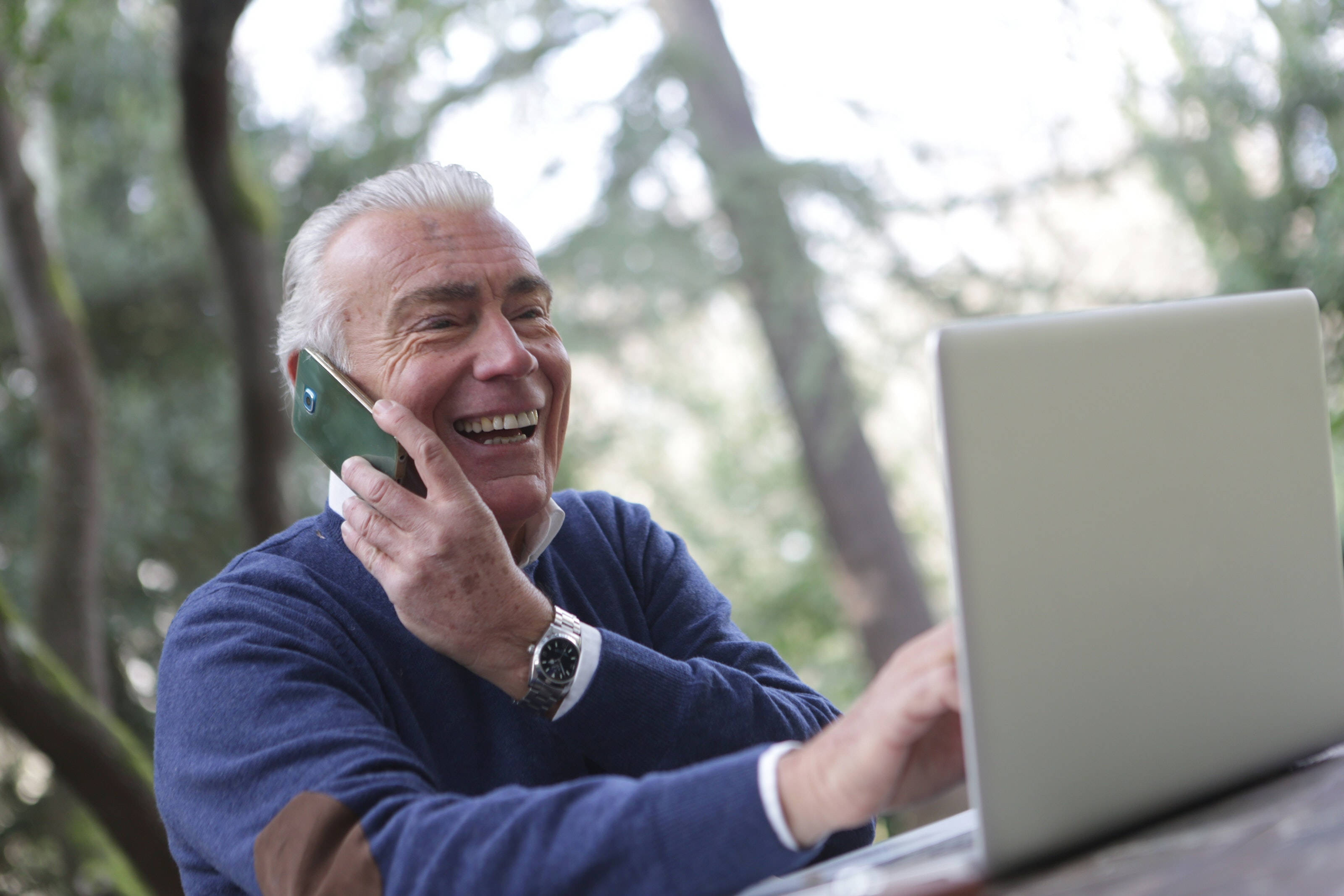 Old Man, laptop, phone, 2K Desktop Wallpaper