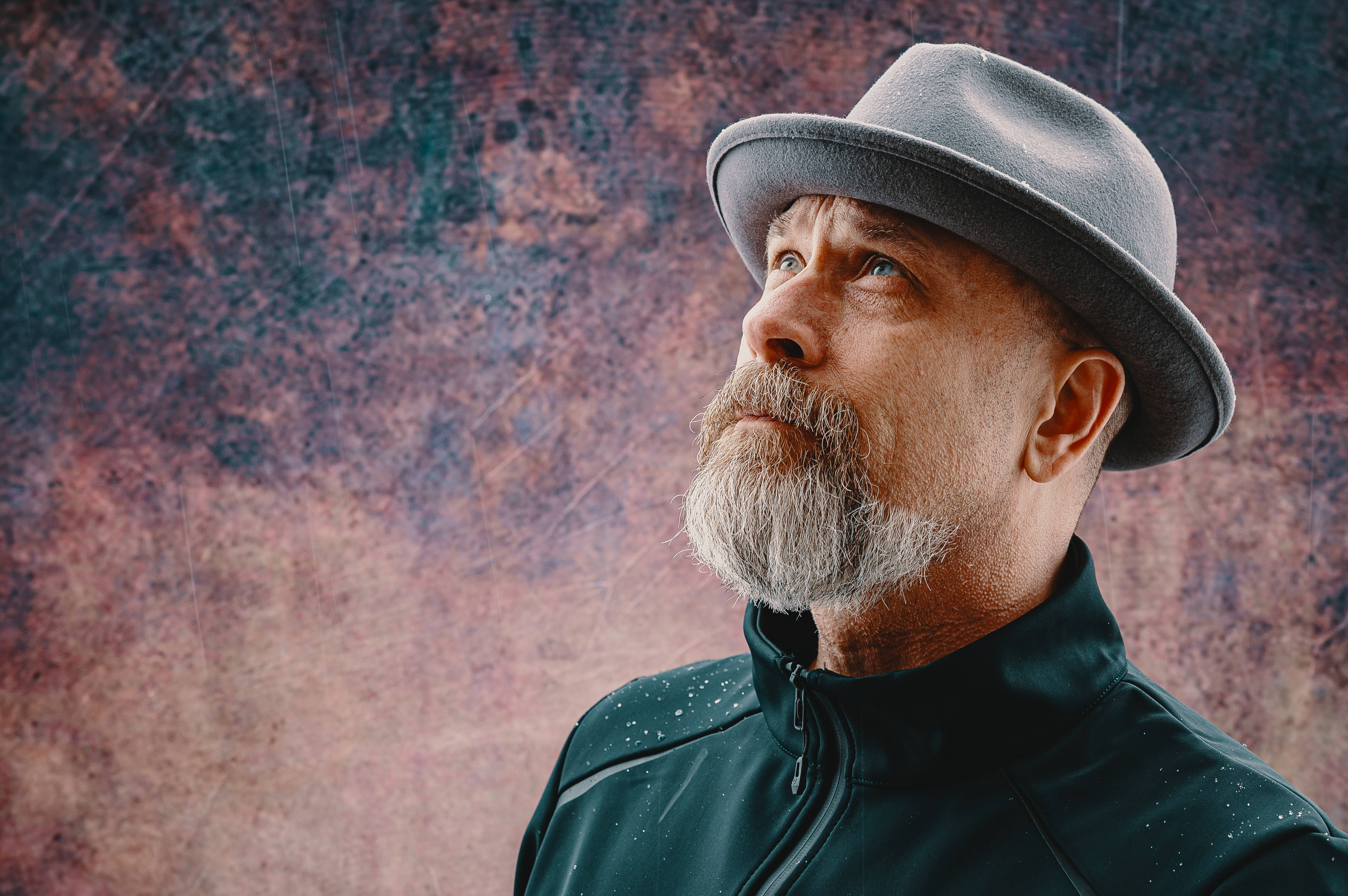 Old Man, gray fedora, bearded man, 4K Desktop Wallpaper