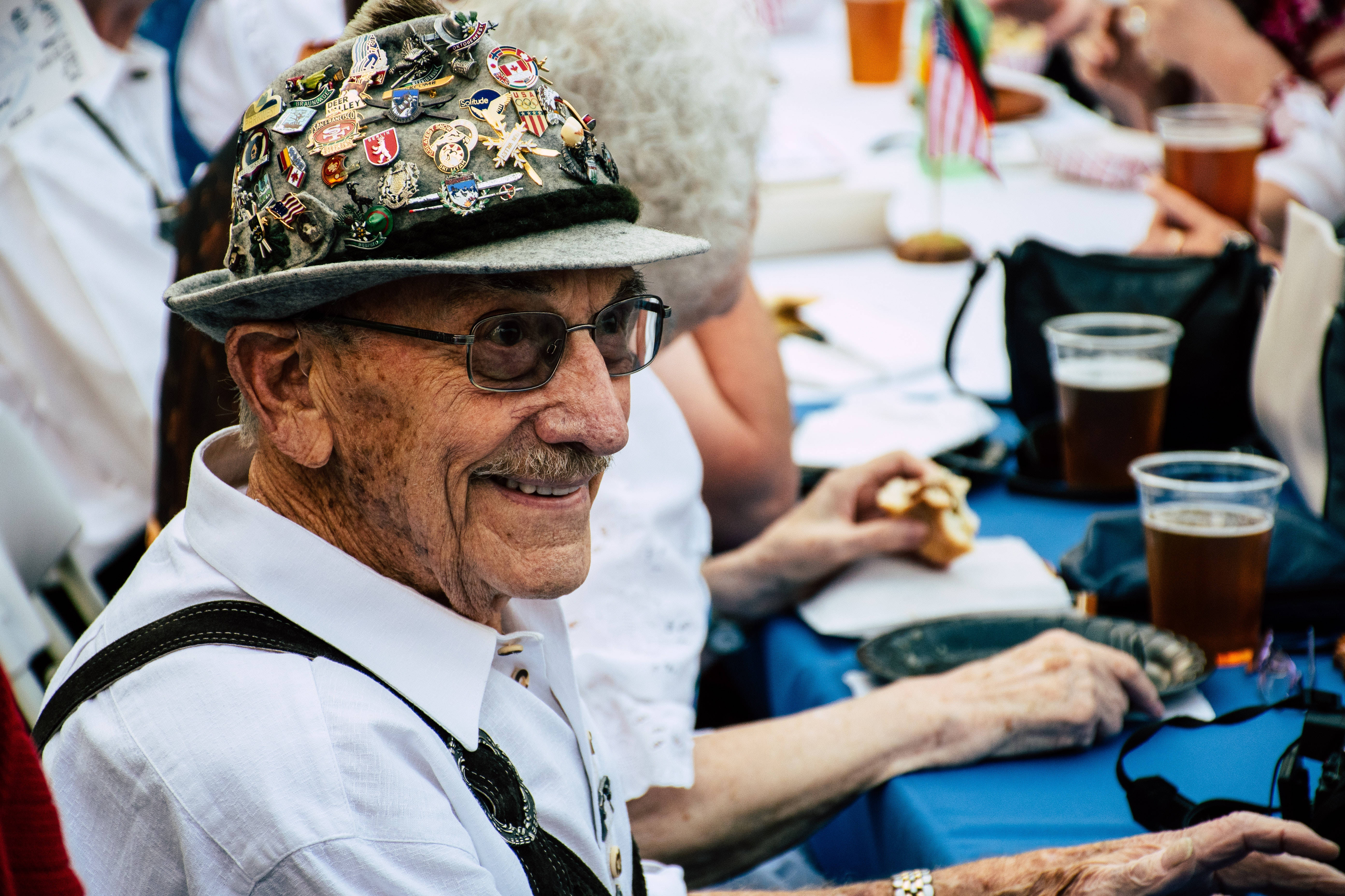 Old Man, gray fedora hat, colorful pins, 5K Desktop Wallpaper