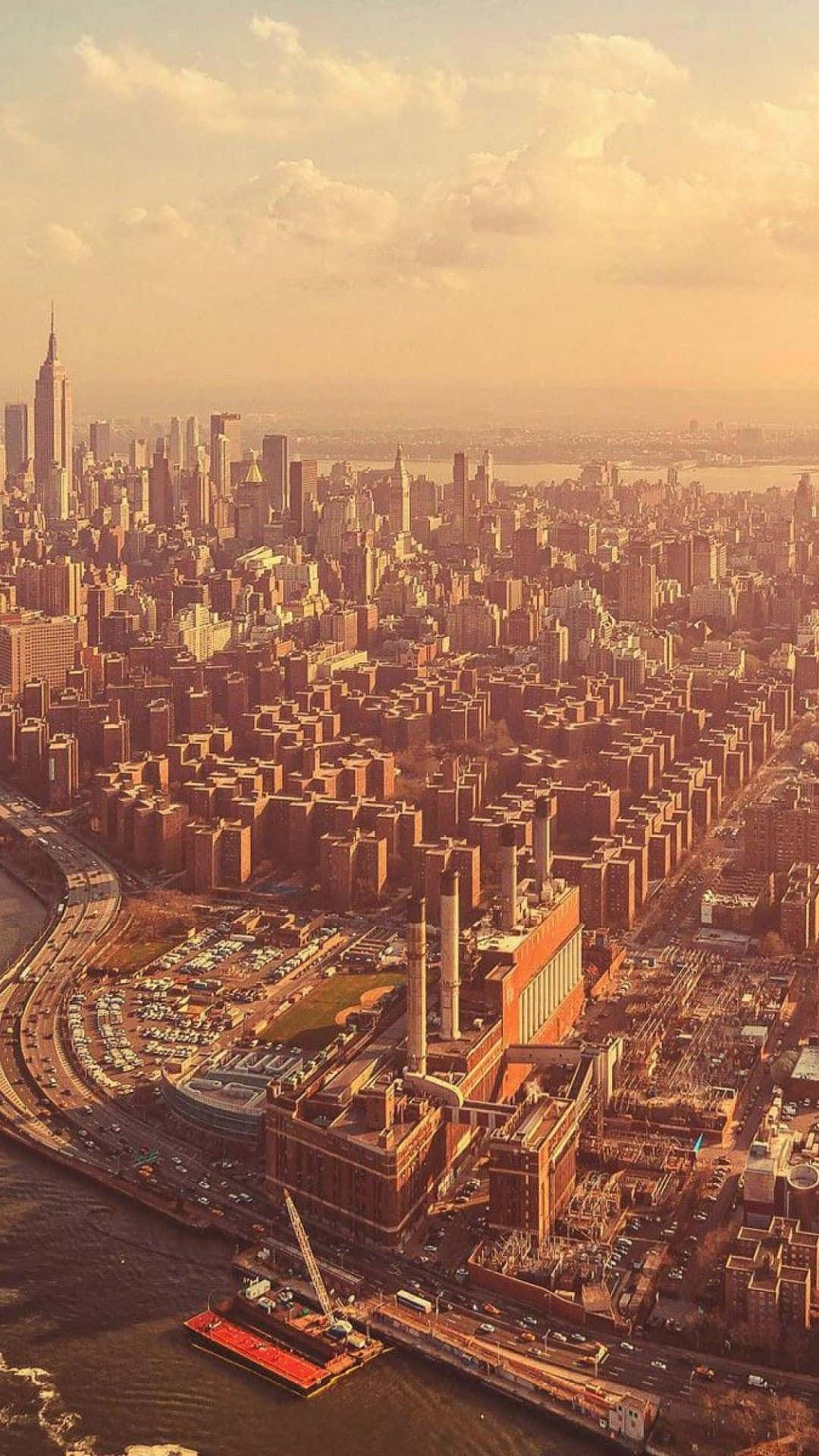 Old New York City, New York City skyline, golden sunset light, Full HD Phone Wallpaper