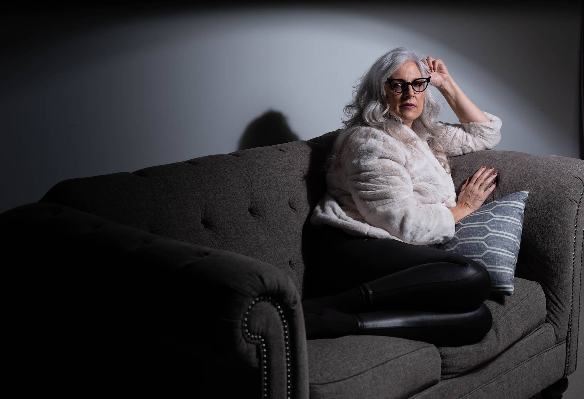 older woman, silver hair, glasses, Full HD Desktop Wallpaper
