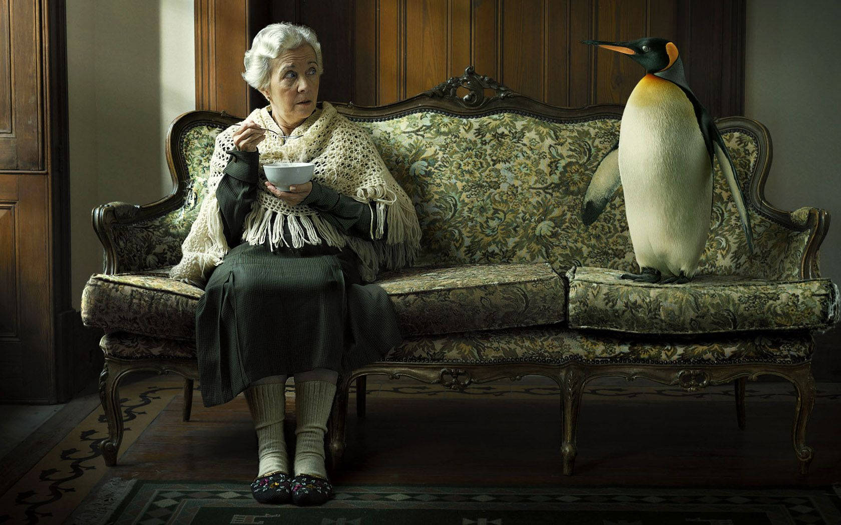 elderly woman, vintage room, ornate sofa, HD Desktop Wallpaper