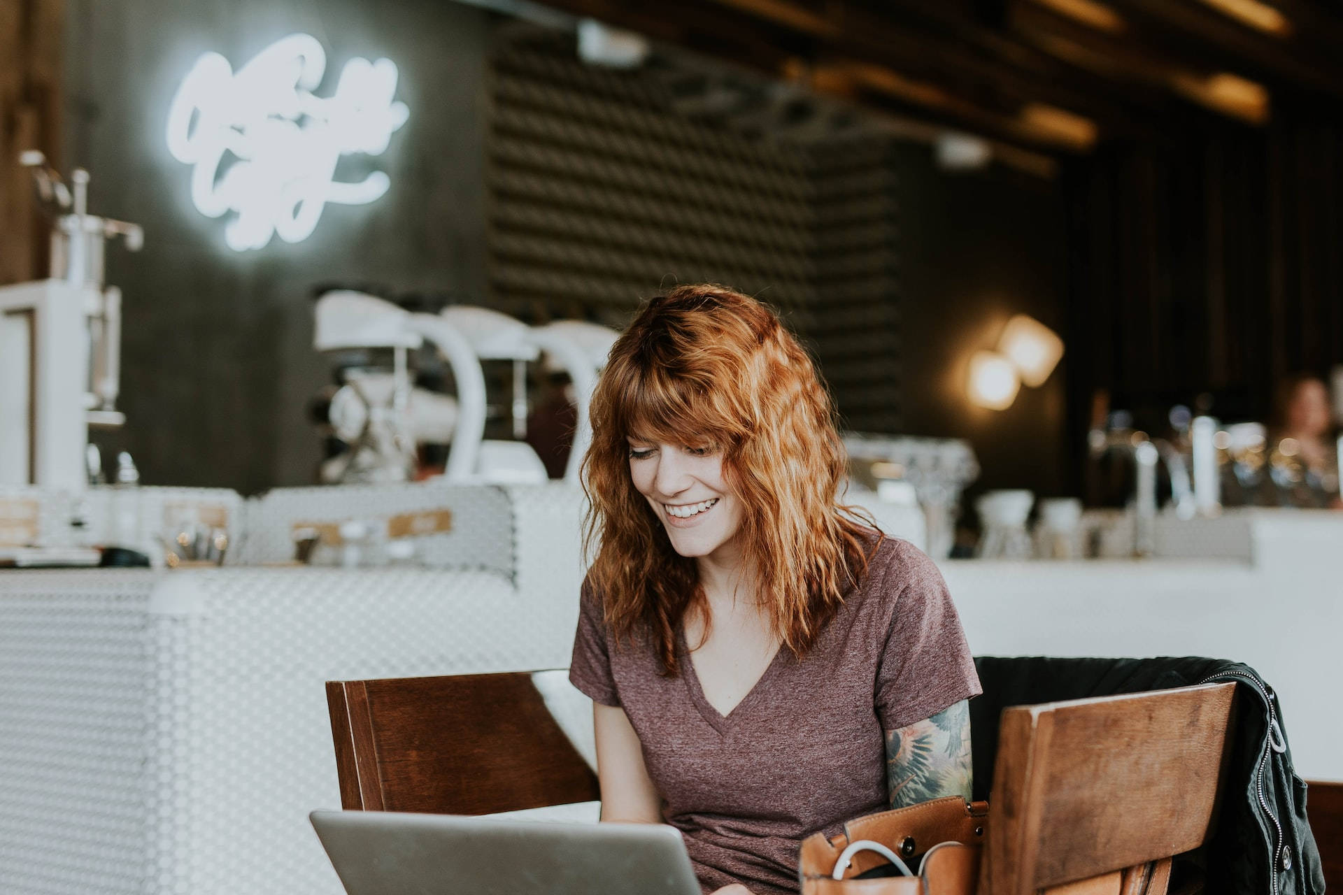 red hair, laptop, cozy cafe, Full HD Desktop Wallpaper