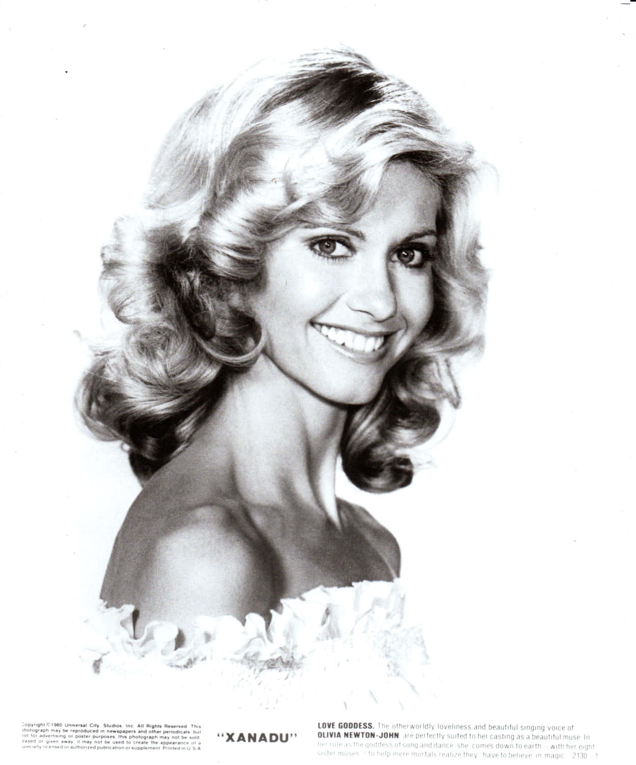 Olivia Newton John, black and white portrait, voluminous curls, HD Phone Wallpaper