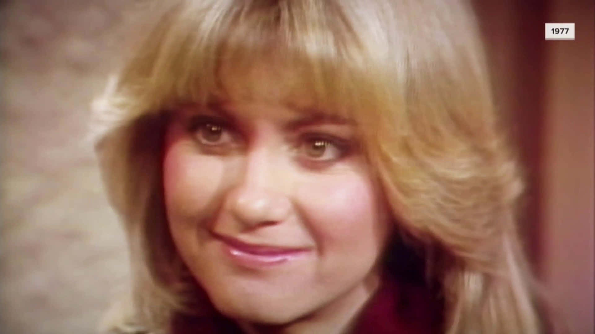 Olivia Newton John, 1977, voluminous blonde hair, Full HD Desktop Wallpaper