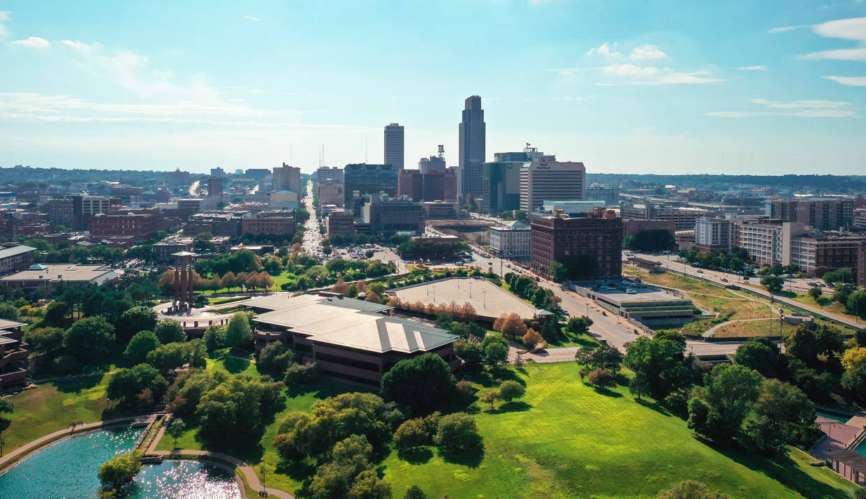 Omaha, cityscape, lush green parks, SD Desktop Wallpaper