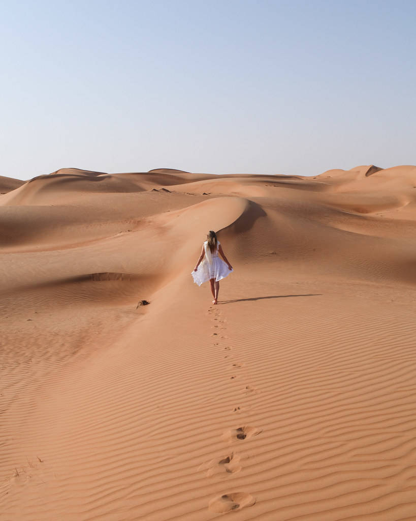 Oman, golden sand dunes, white dress, SD Phone Wallpaper