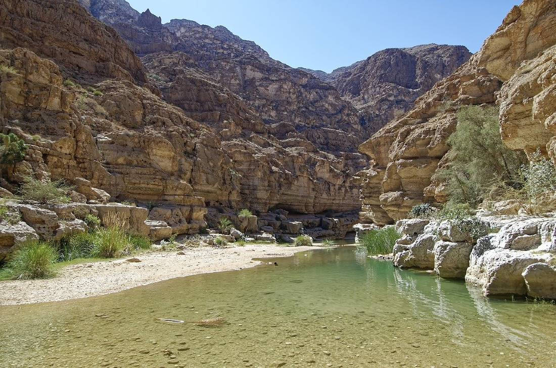Oman, Clear River, clear green water, SD Desktop Wallpaper