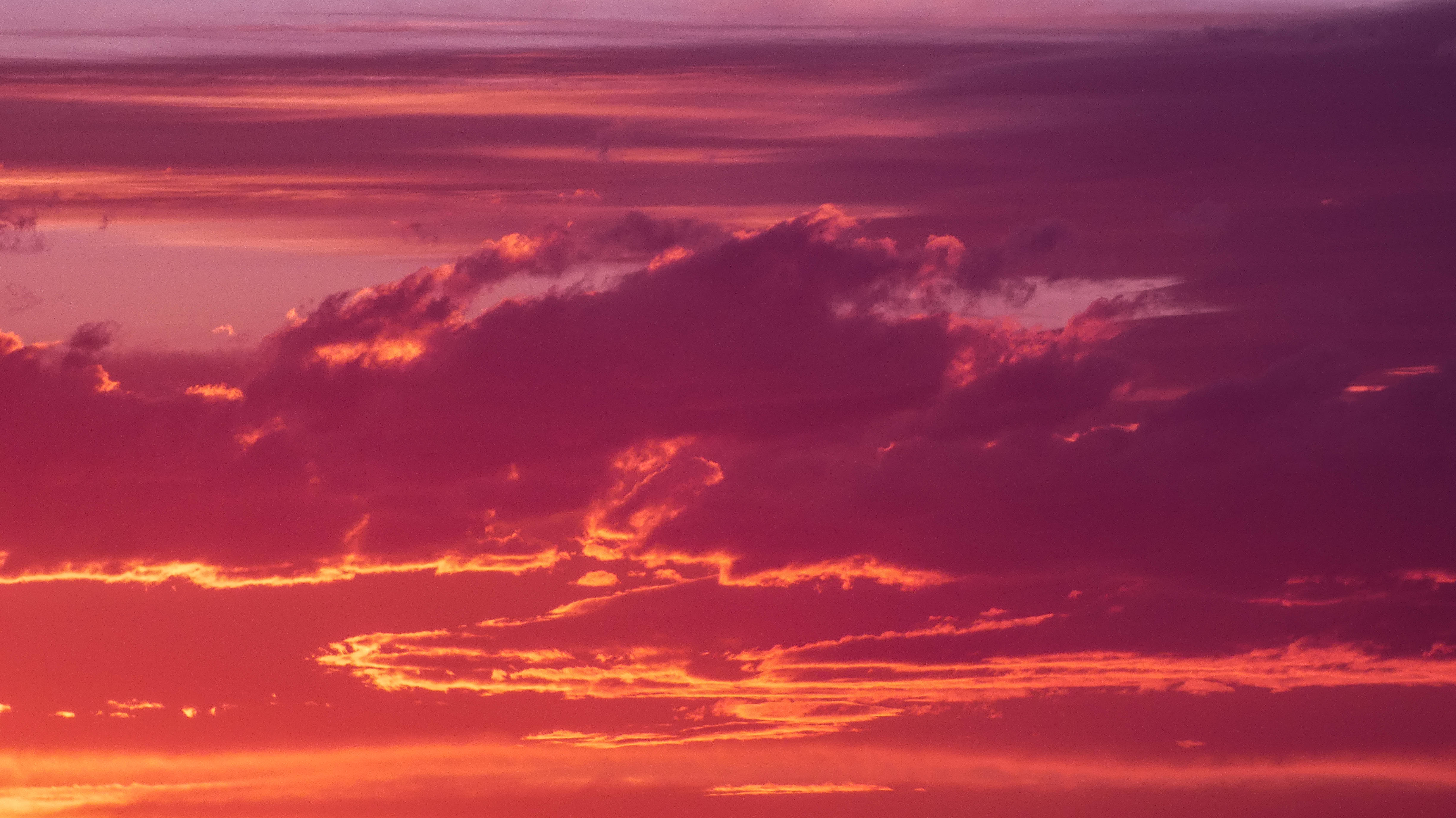 Ombre, clouds, sunset, 4K Desktop Wallpaper