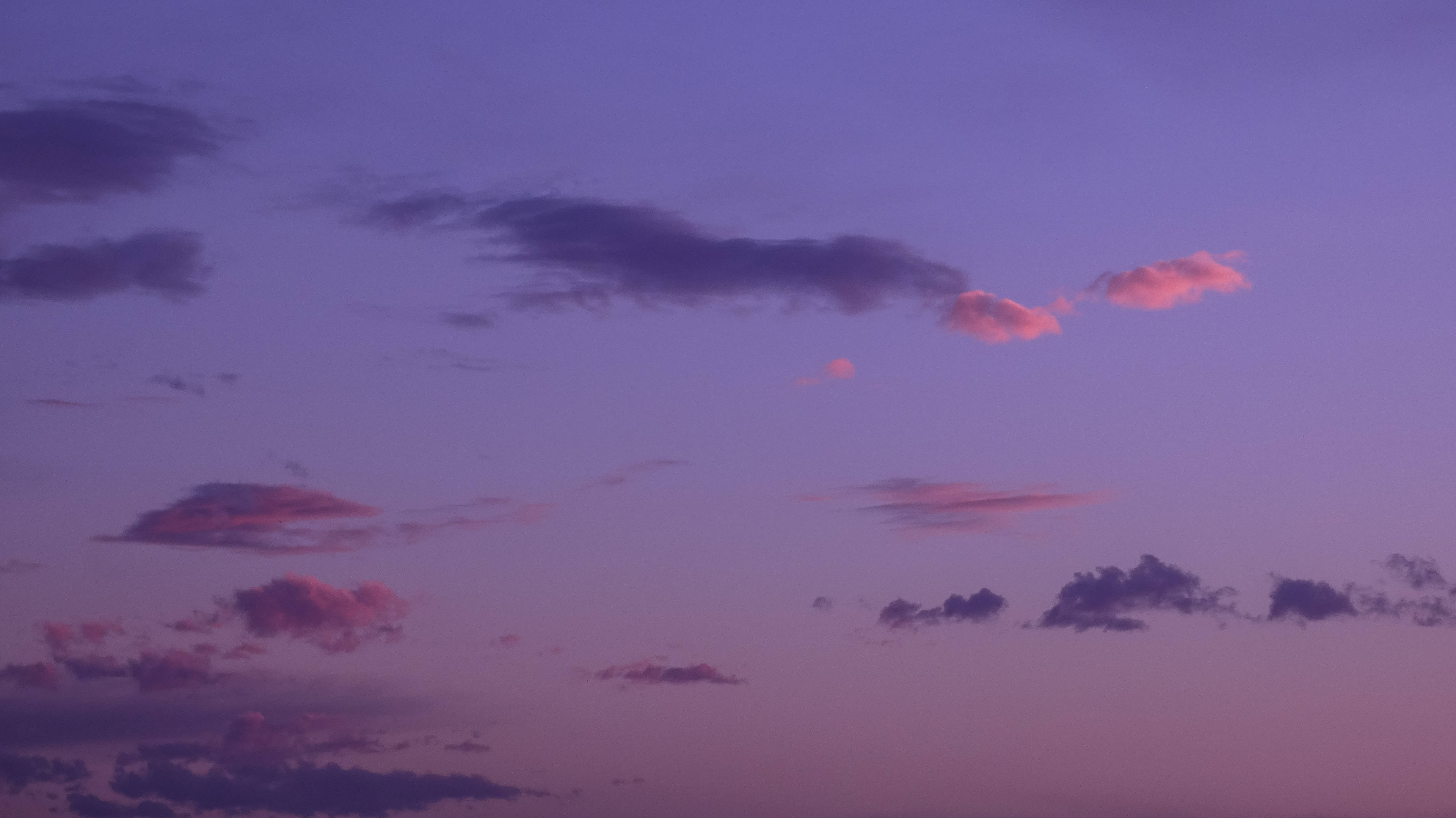 cloudy purple ombre sky, twilight sky, soft purple, 4K Desktop Wallpaper