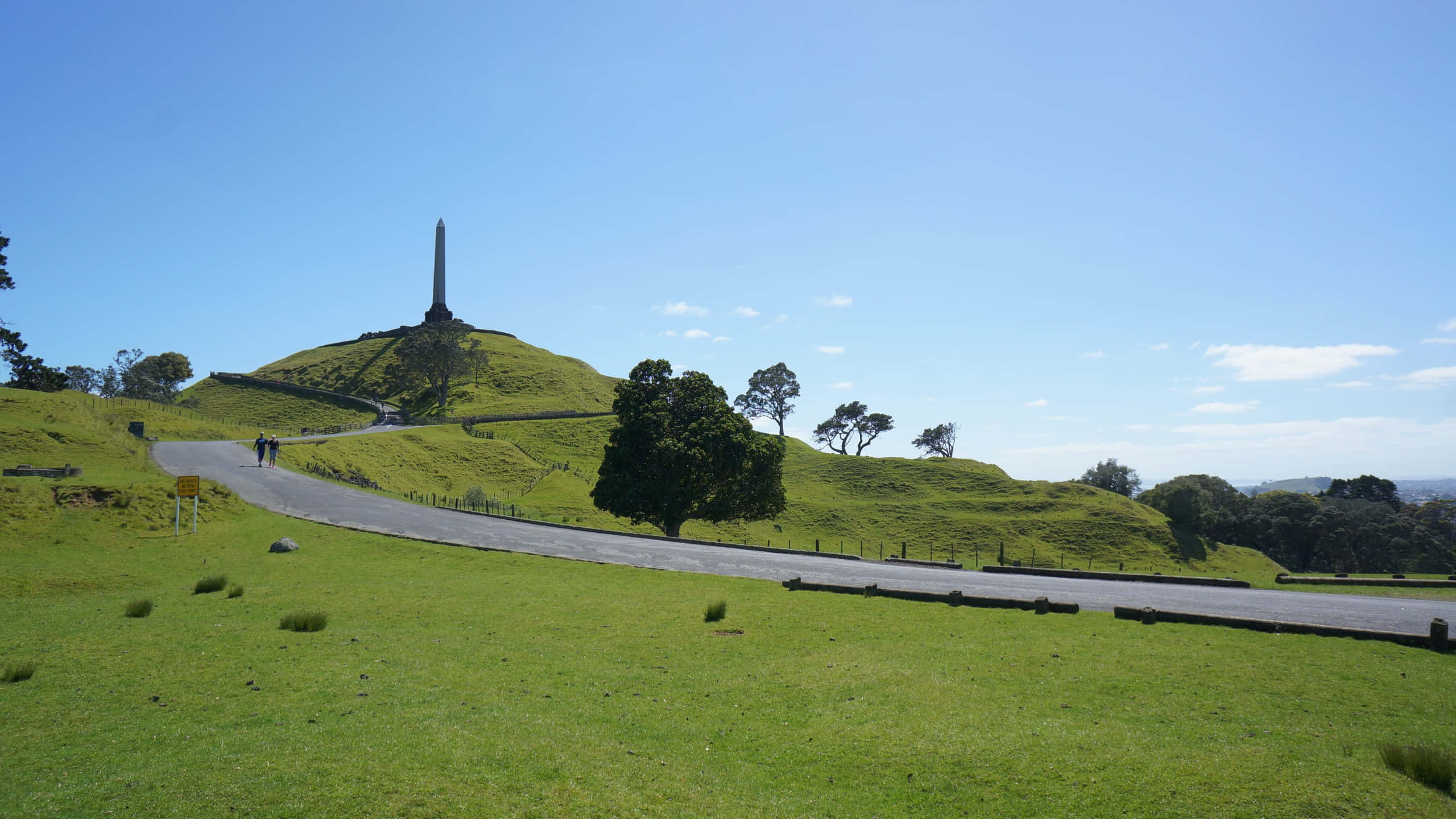 One Tree Hill Auckland, monument, obelisk, 2K Desktop Wallpaper