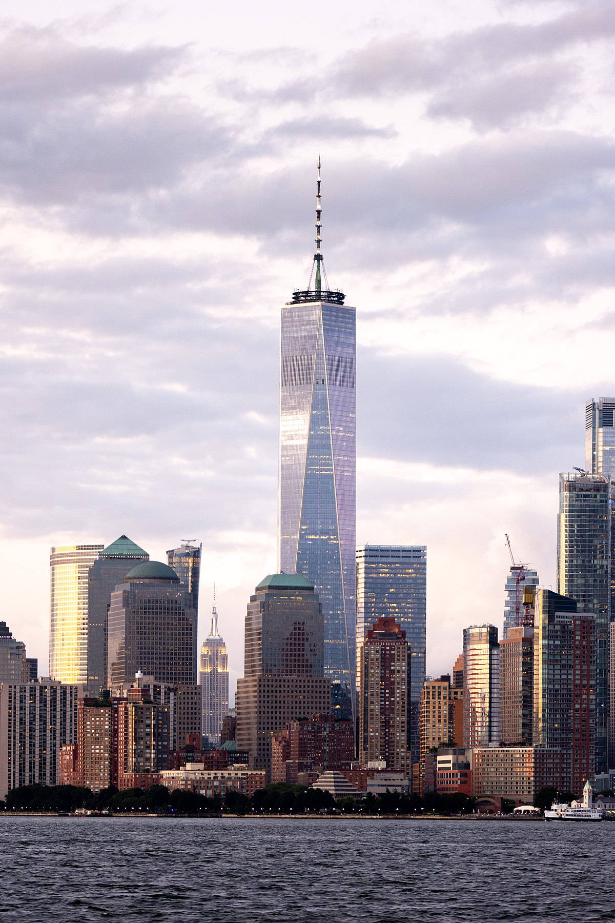 One World Trade Center, glass skyscraper, cloudy sky, HD Phone Wallpaper