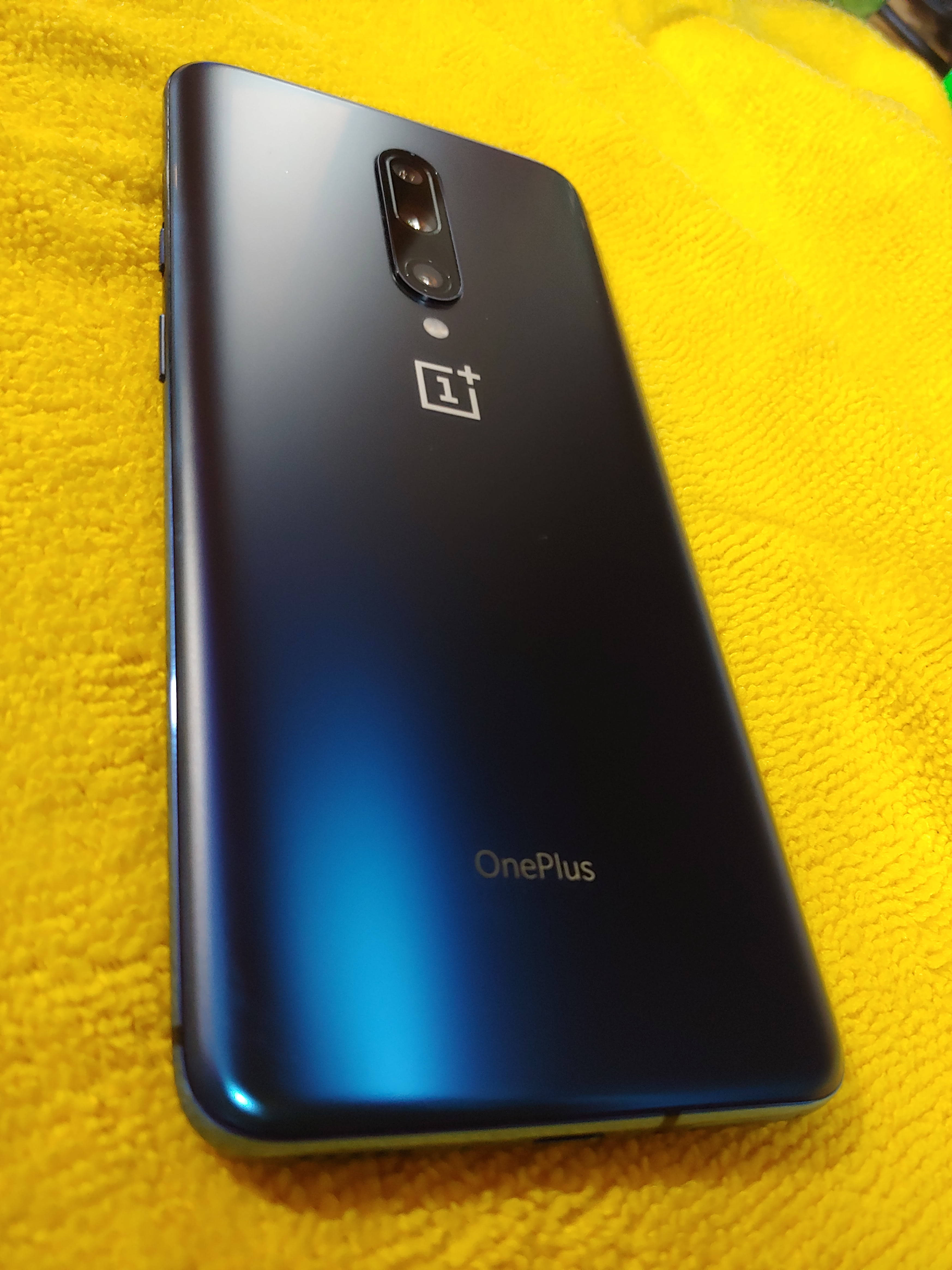 OnePlus 7 Pro, blue, vibrant yellow, 4K Phone Wallpaper
