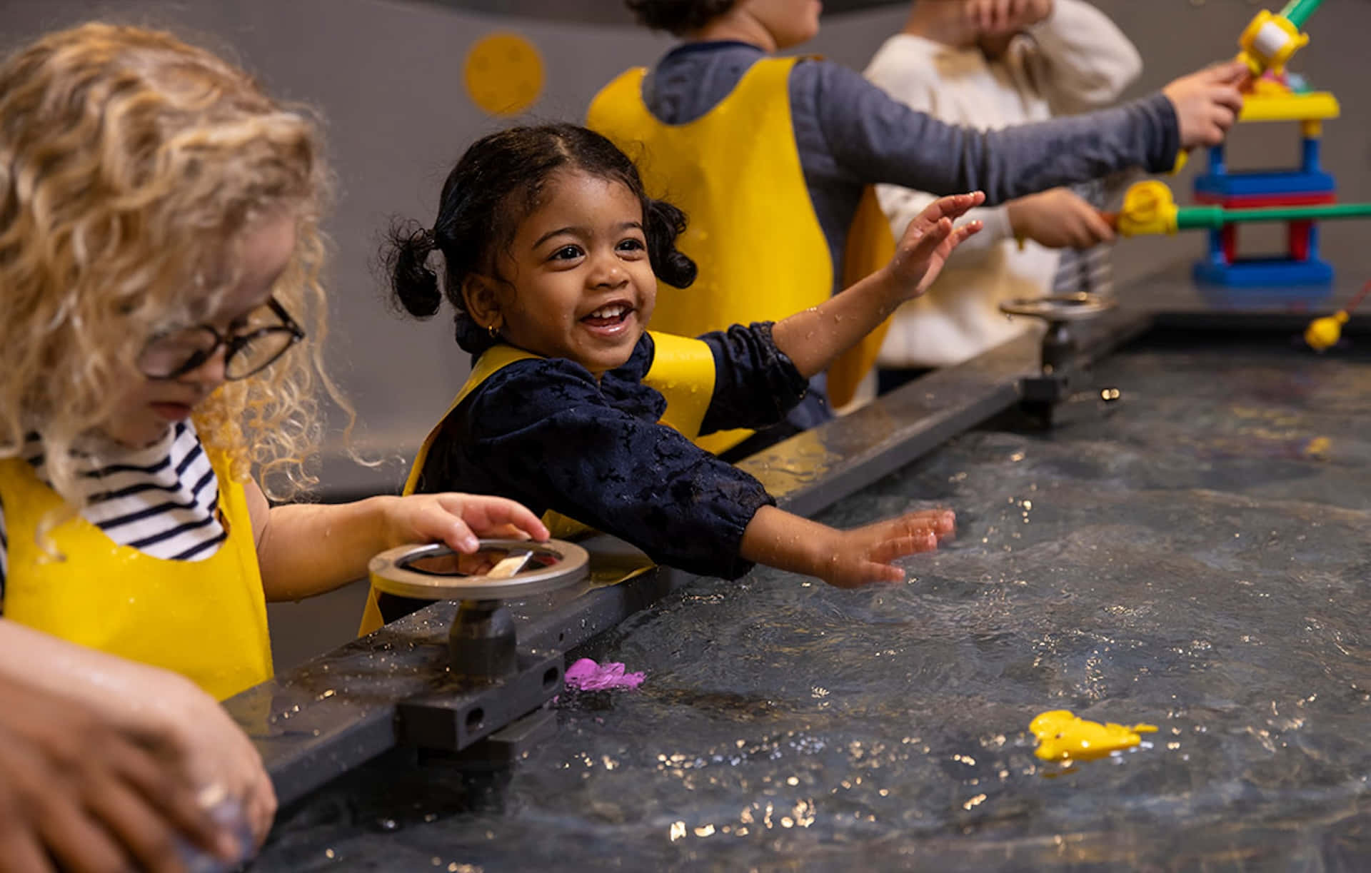 children, interactive exhibit, science centre, Full HD Desktop Wallpaper