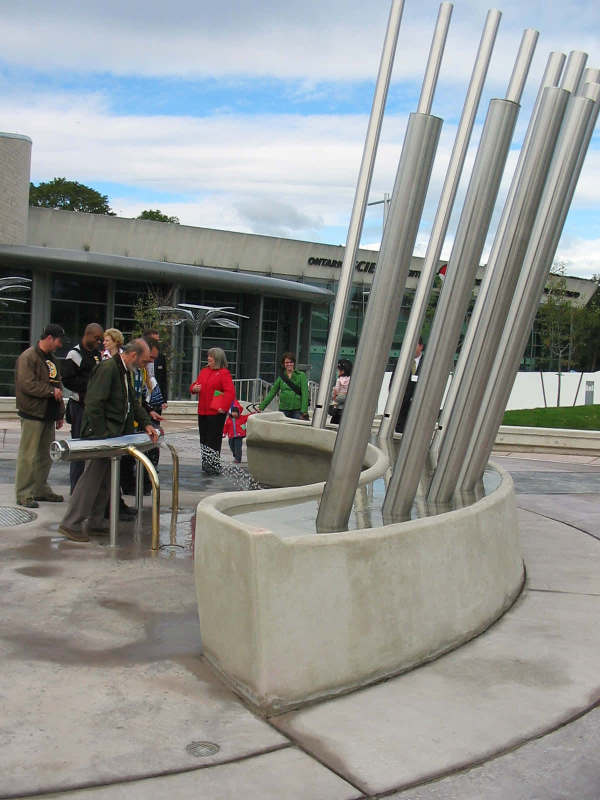 Ontario Science Centre, exterior interactive display, modern metallic fountain, HD Phone Wallpaper
