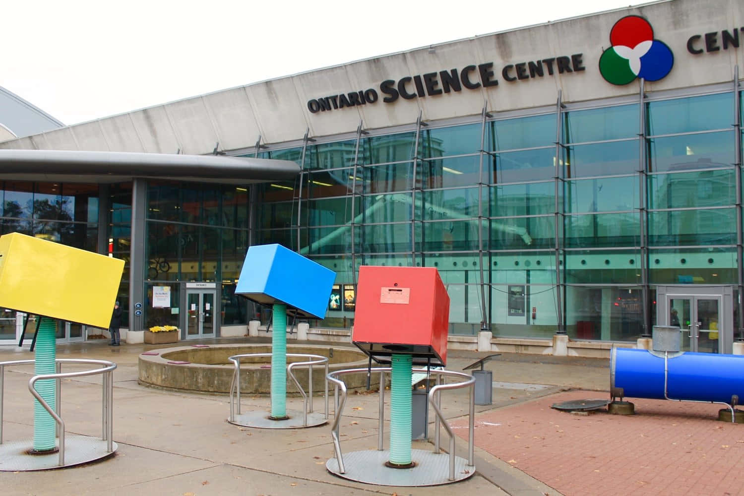Ontario Science Centre, colorful cube sculptures, modern glass facade, HD Desktop Wallpaper