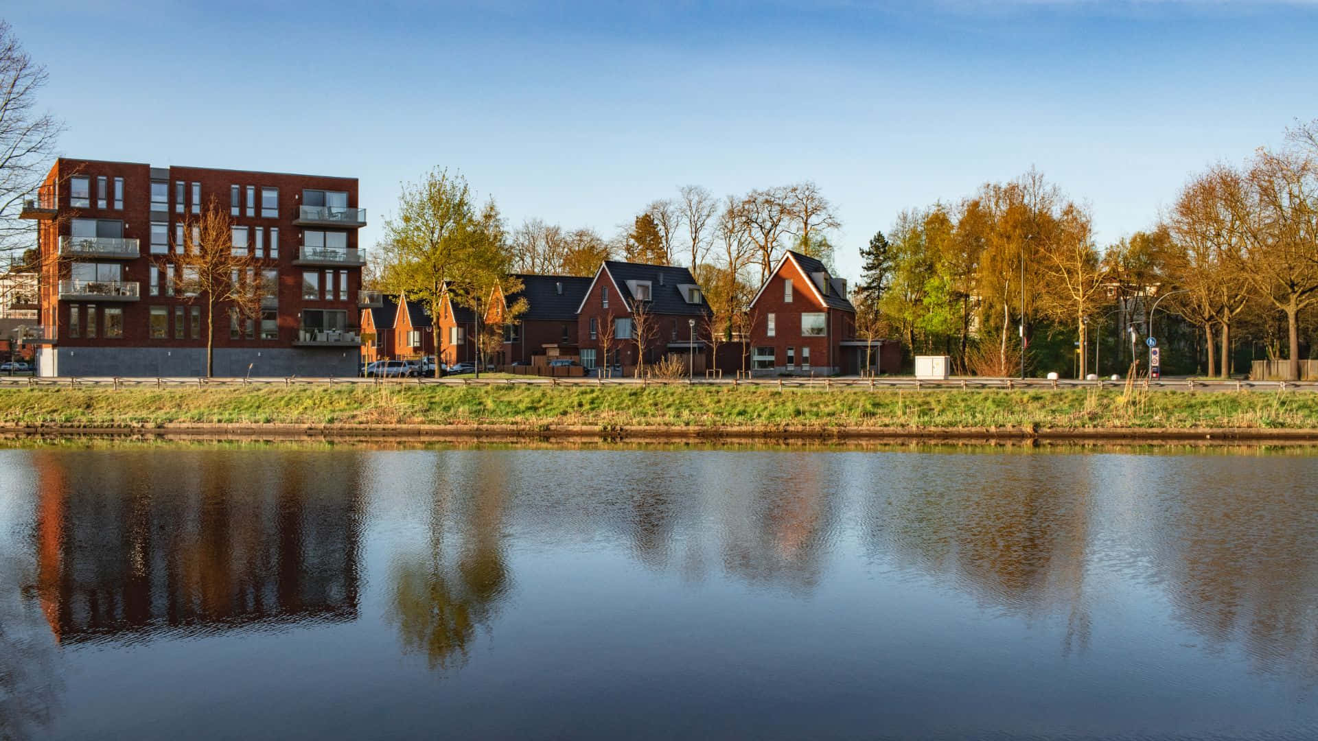 Oosterhout, waterfront residential area, modern brick buildings, Full HD Desktop Wallpaper