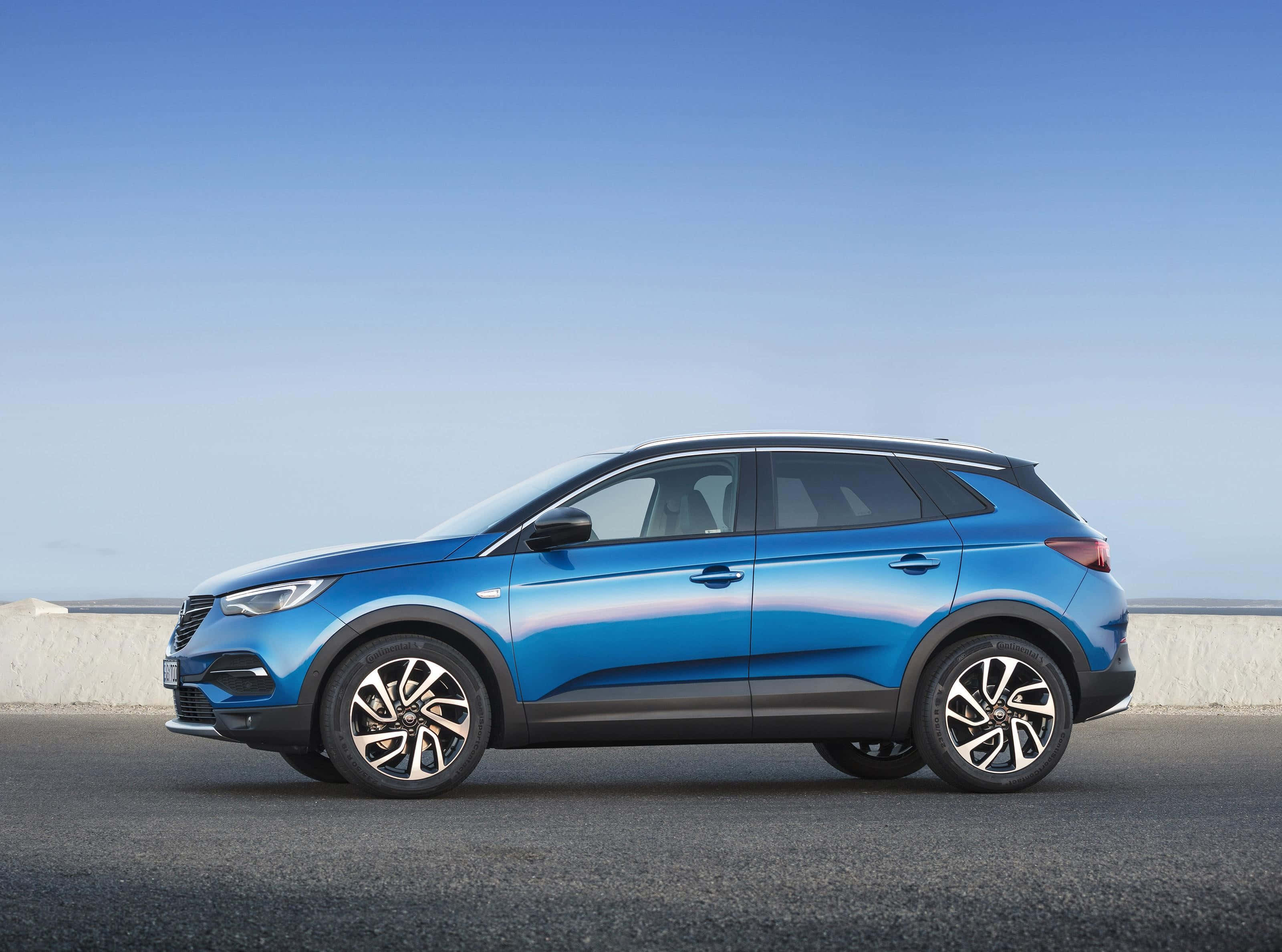Opel Grandland X, blue, coastal road, 2K Desktop Wallpaper