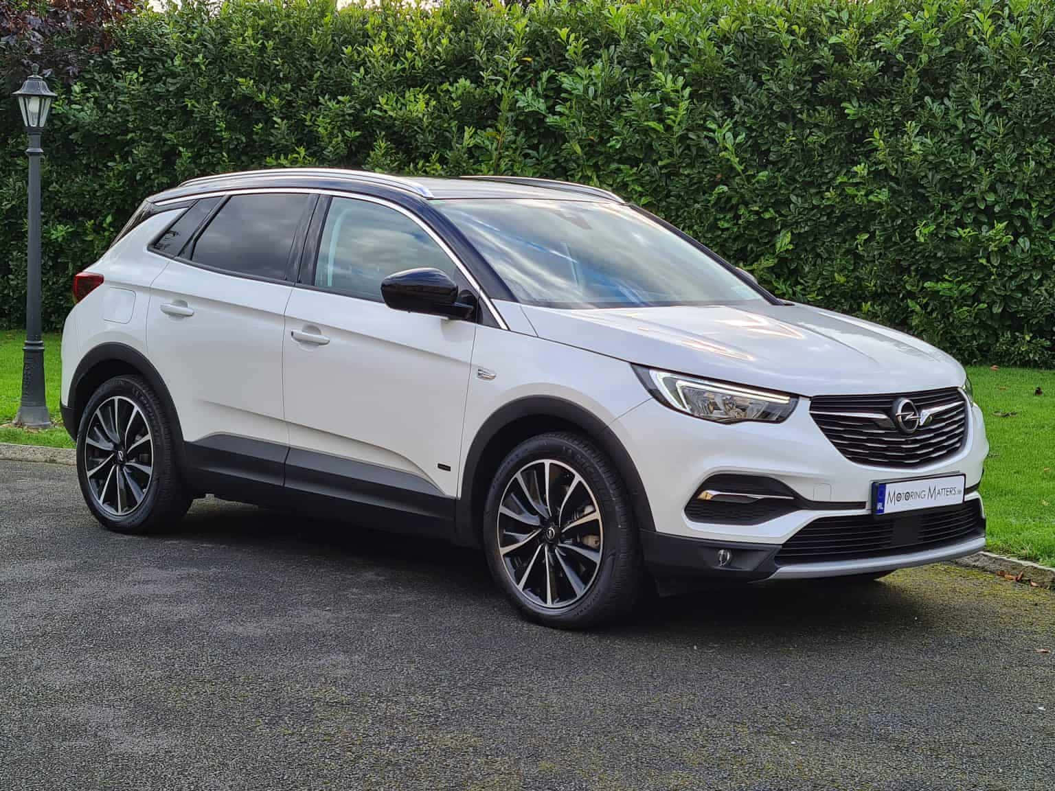 Opel Grandland X, white, paved driveway, HD Desktop Wallpaper