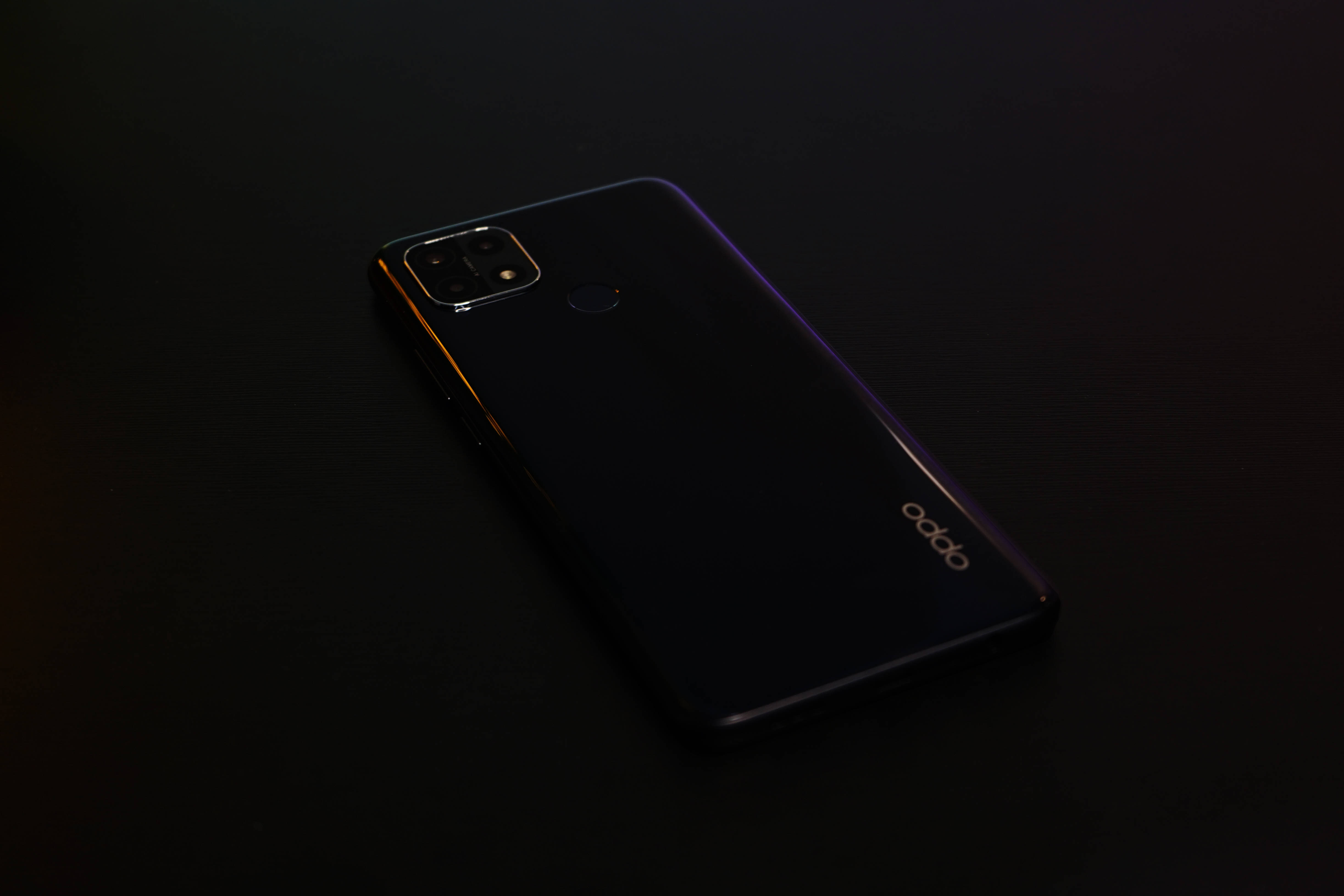 black OPPO smartphone, glossy finish, camera module, 4K Desktop Wallpaper