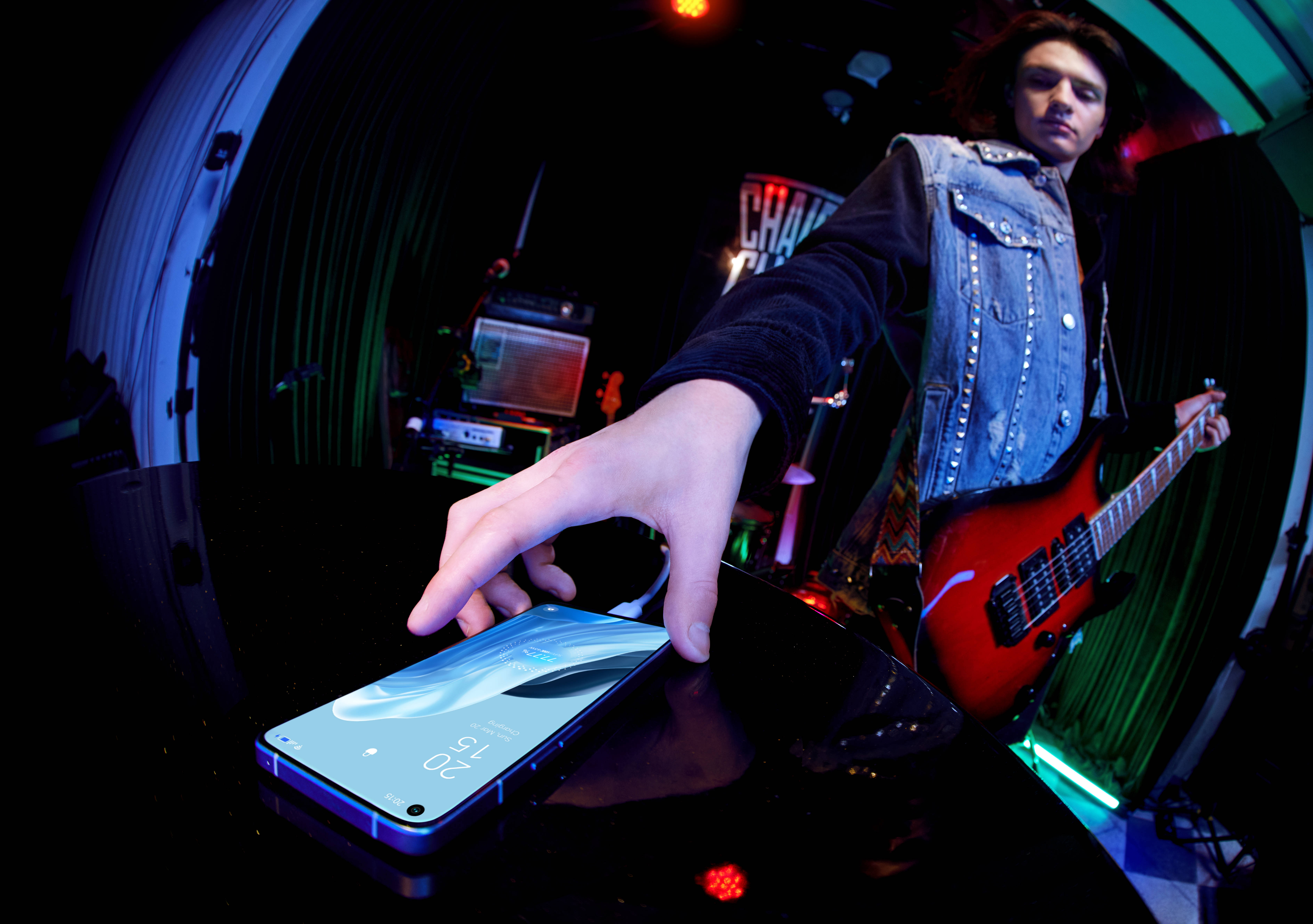 musician, denim vest, glowing smartphone, 5K Desktop Wallpaper