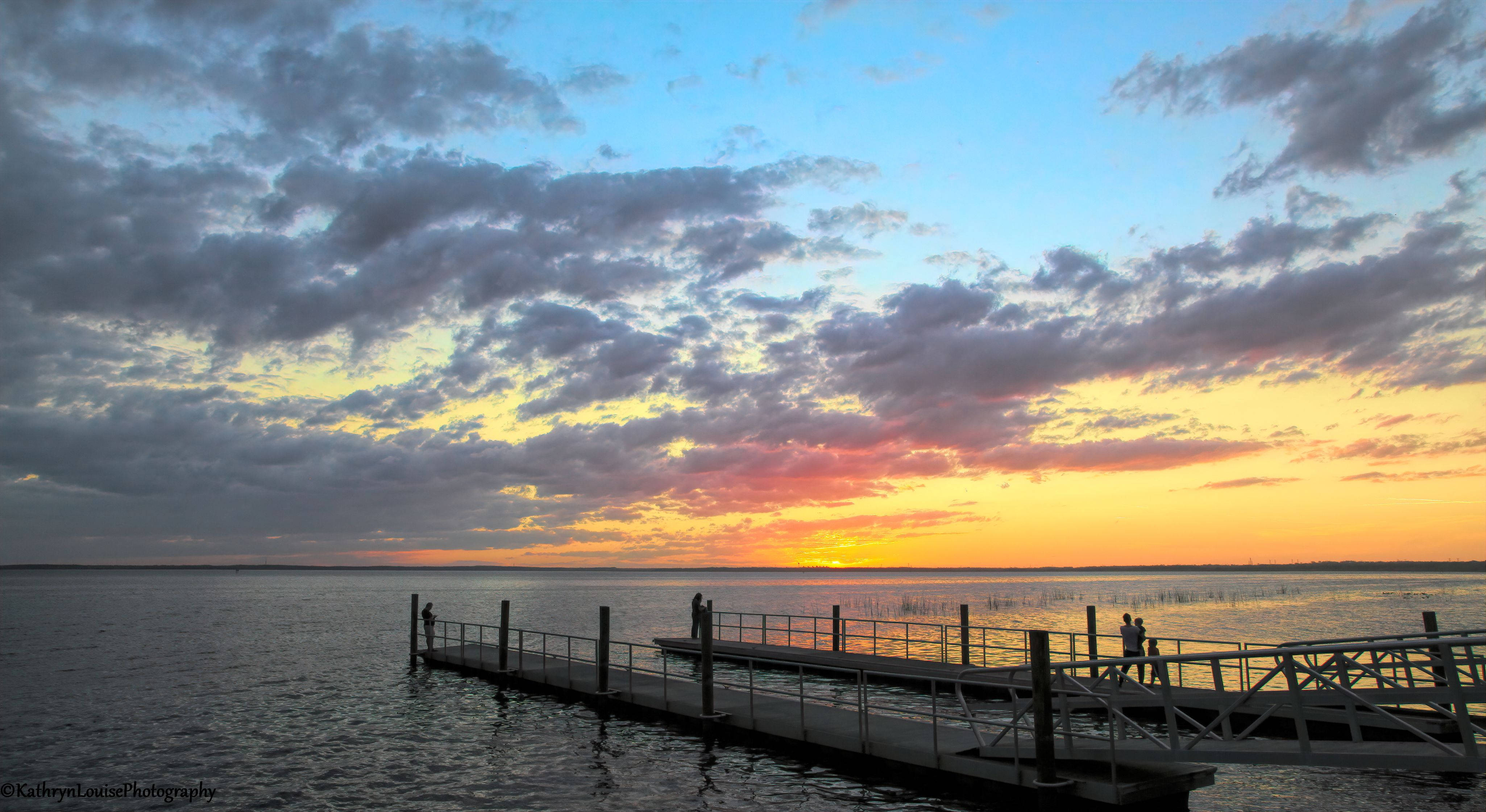 Orange City, vibrant sunset, wooden pier, 4K Desktop Wallpaper