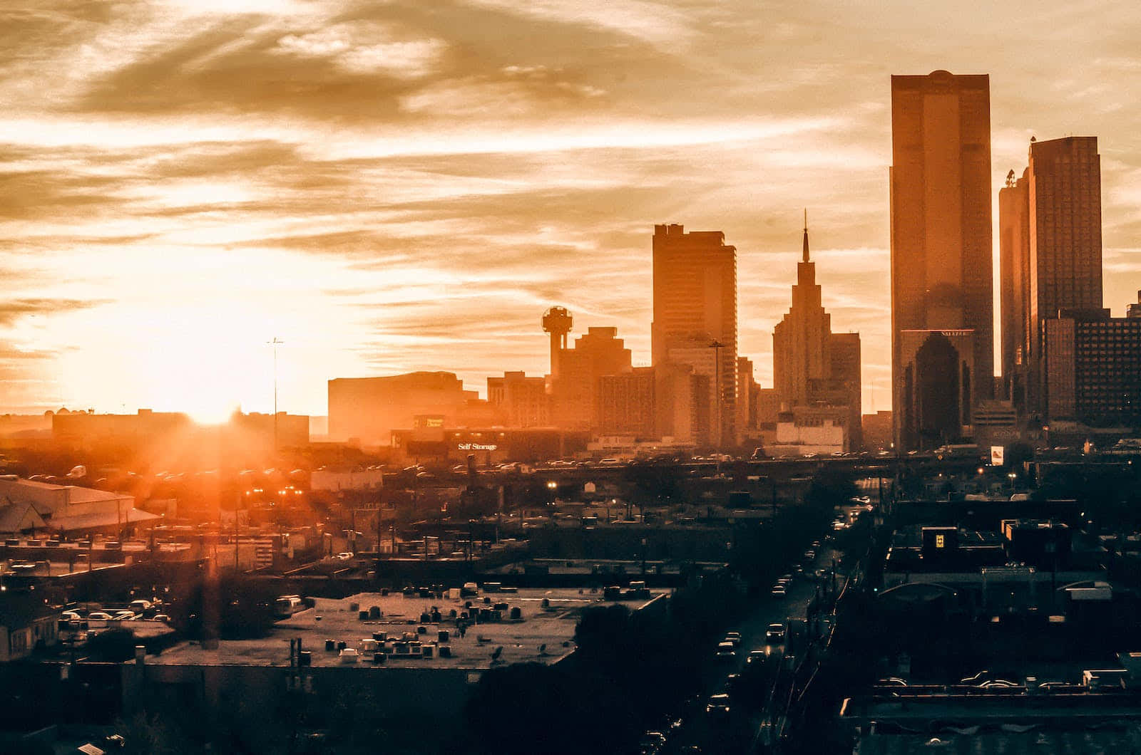 Golden sunset, sprawling cityscape, skyscrapers, HD Desktop Wallpaper