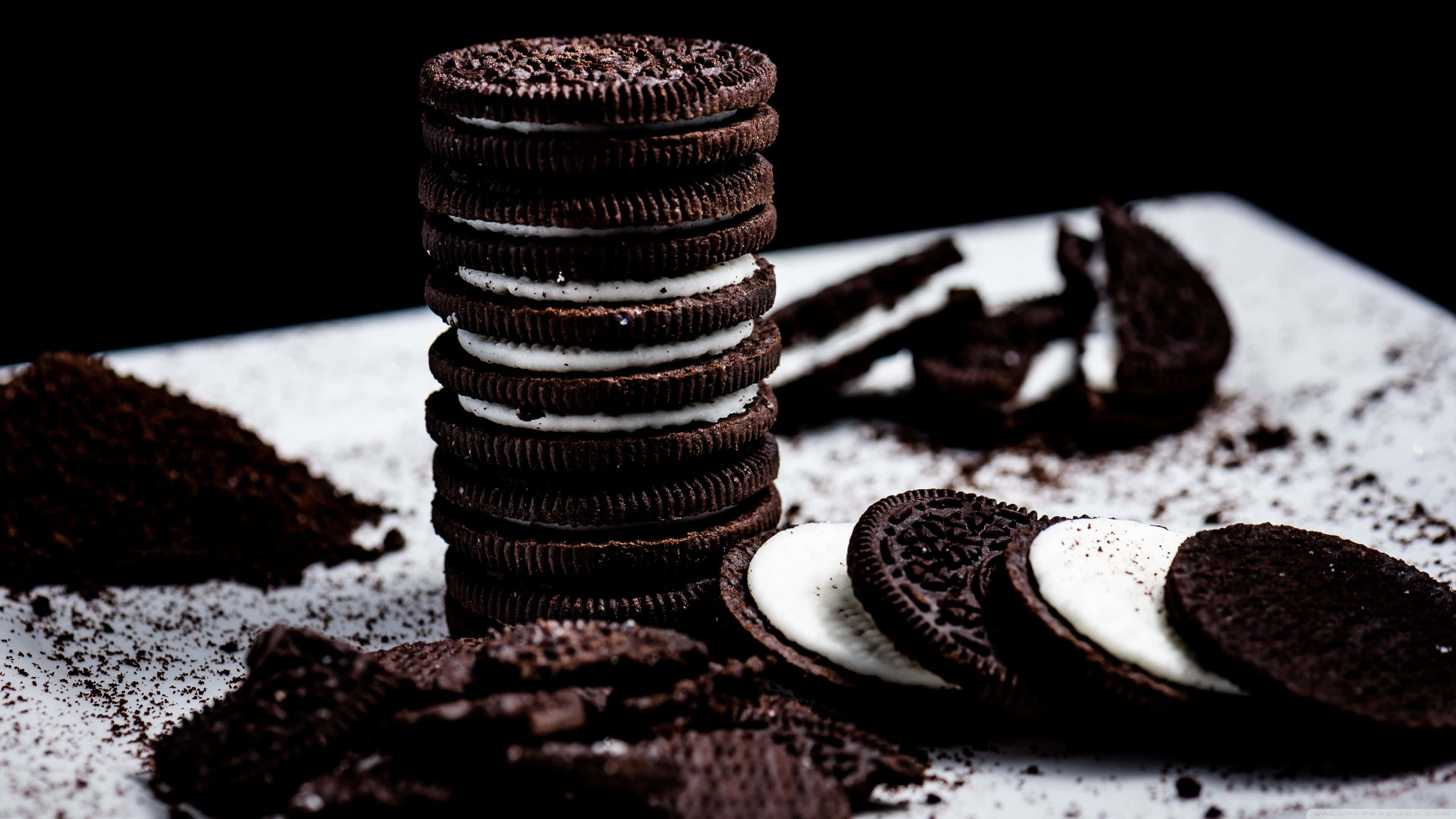 Oreo Cookie, chocolate cookies, cream filling, 4K Desktop Wallpaper