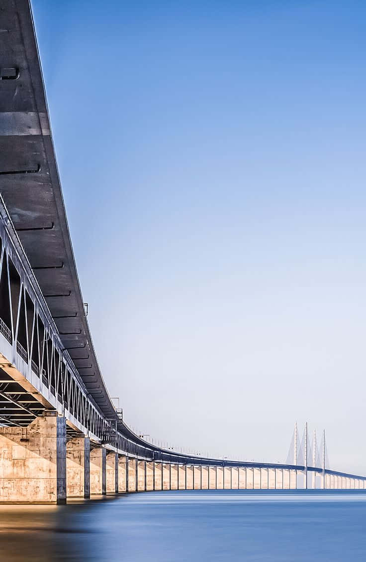Oresund Bridge, long curve, Scandinavian sea, SD Phone Wallpaper