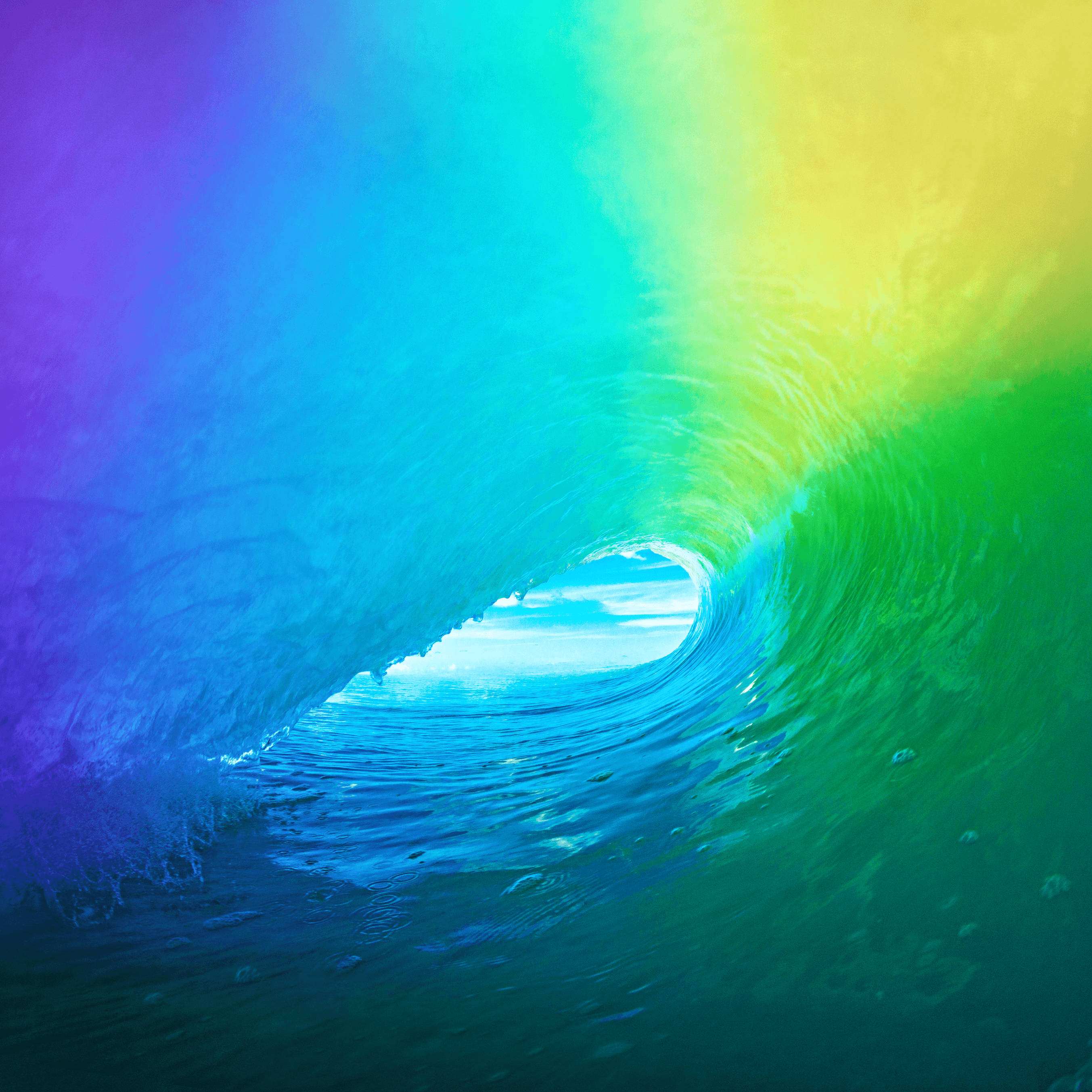Original iPhone 4, rainbow-colored, ocean wave, 2K Desktop Wallpaper