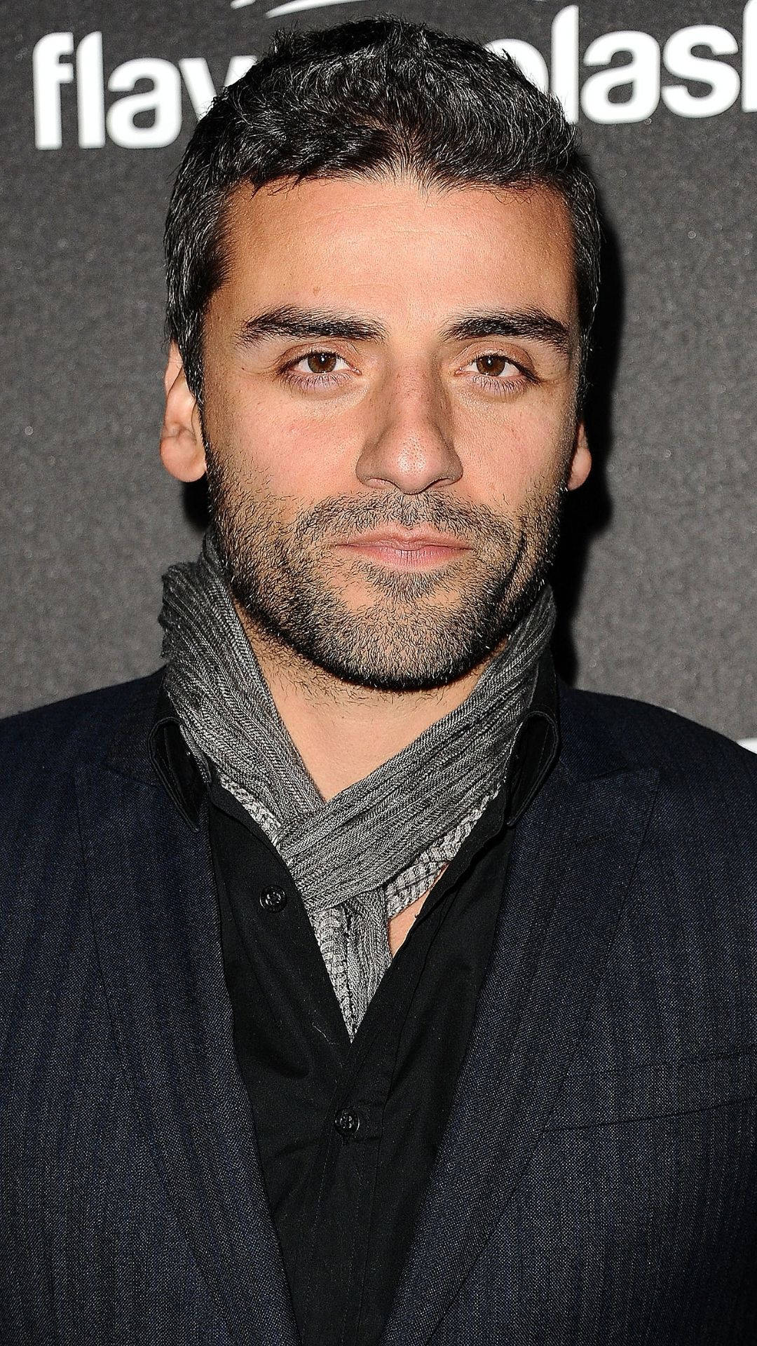 Oscar Isaac, dark suit, gray scarf, Full HD Phone Wallpaper