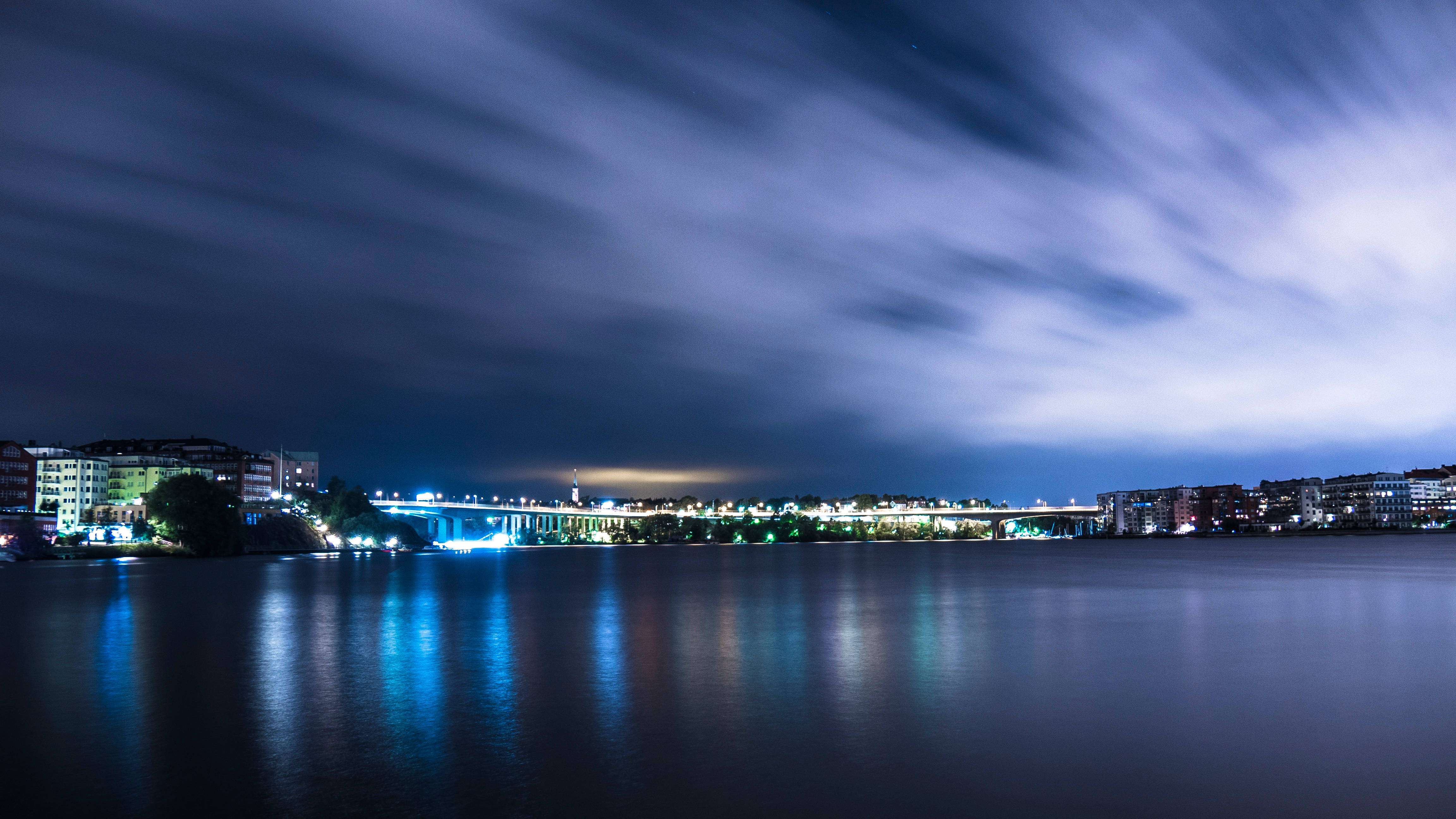 Oslo, city horizon, glowing bridge, 4K Desktop Wallpaper