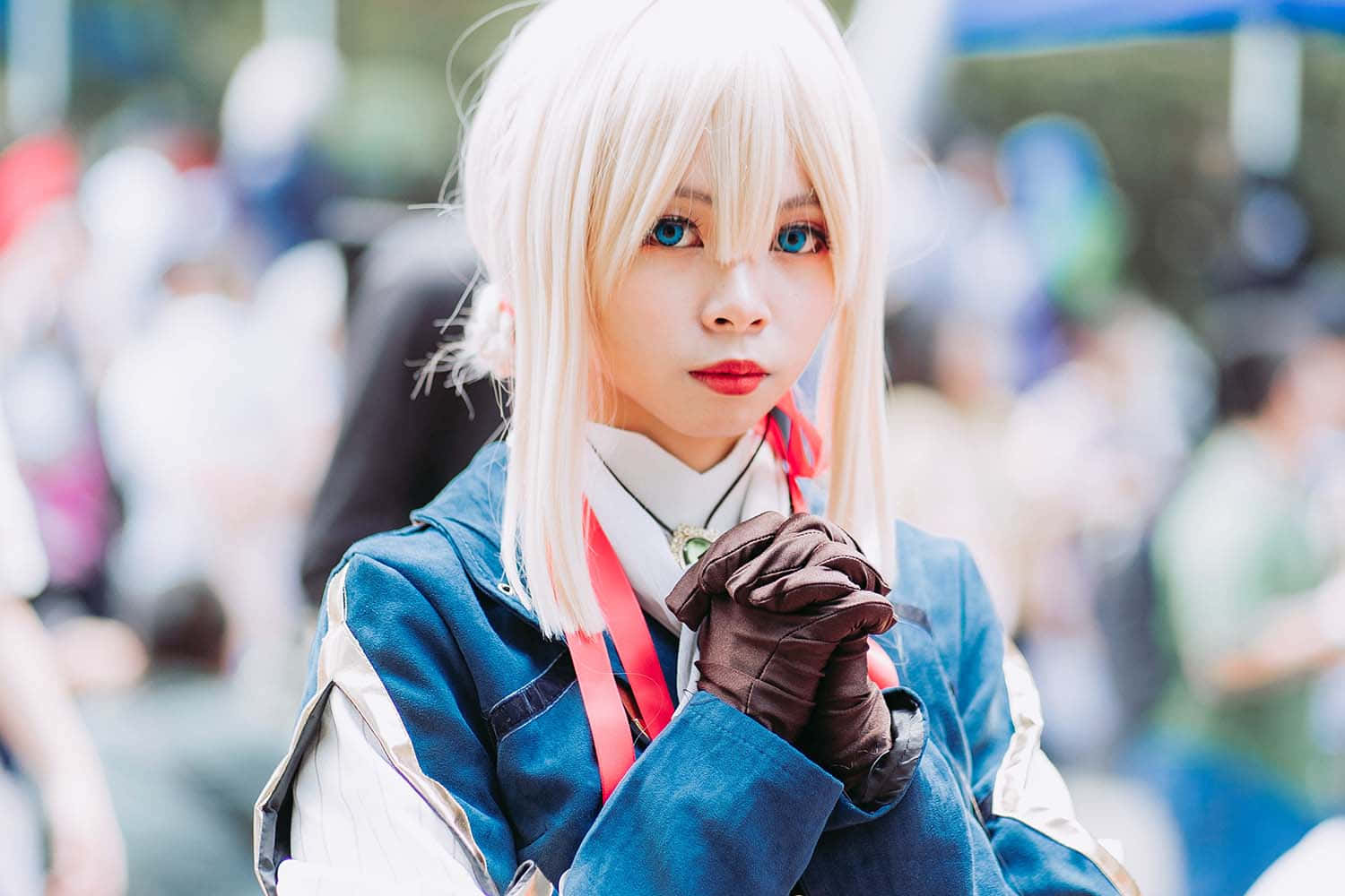 platinum blonde hair, blue eyes, blue and white outfit, HD Desktop Wallpaper