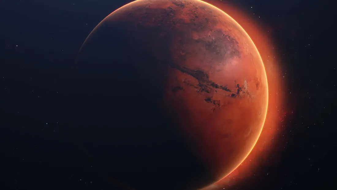 Outer Space Red 4K