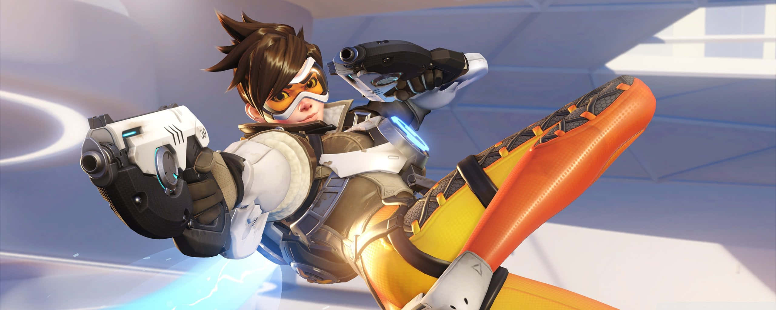 Overwatch, yellow suit, glowing weapons, 2K Desktop Wallpaper