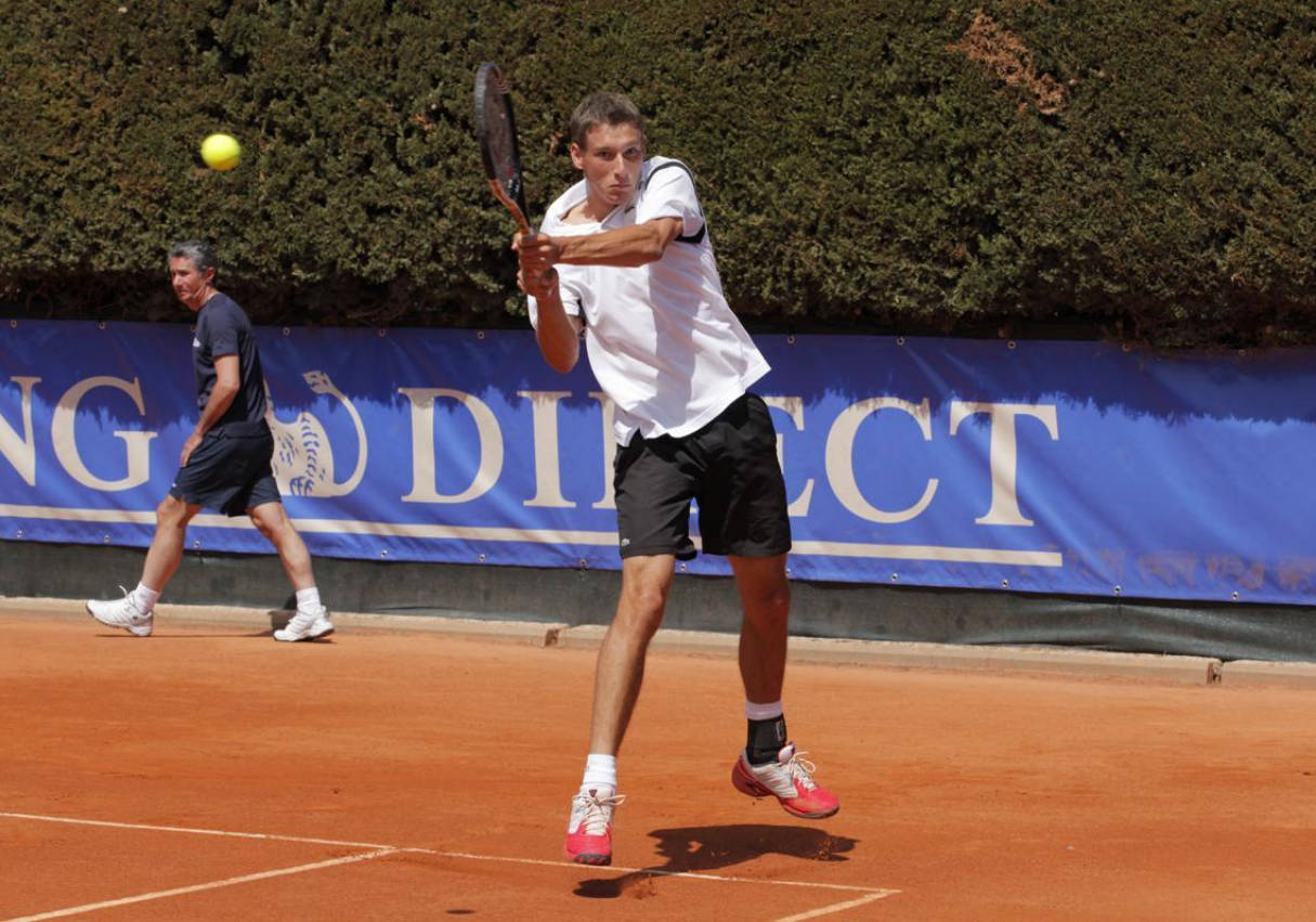 Pablo Carreno Busta, white shirt, black shorts, SD Desktop Wallpaper