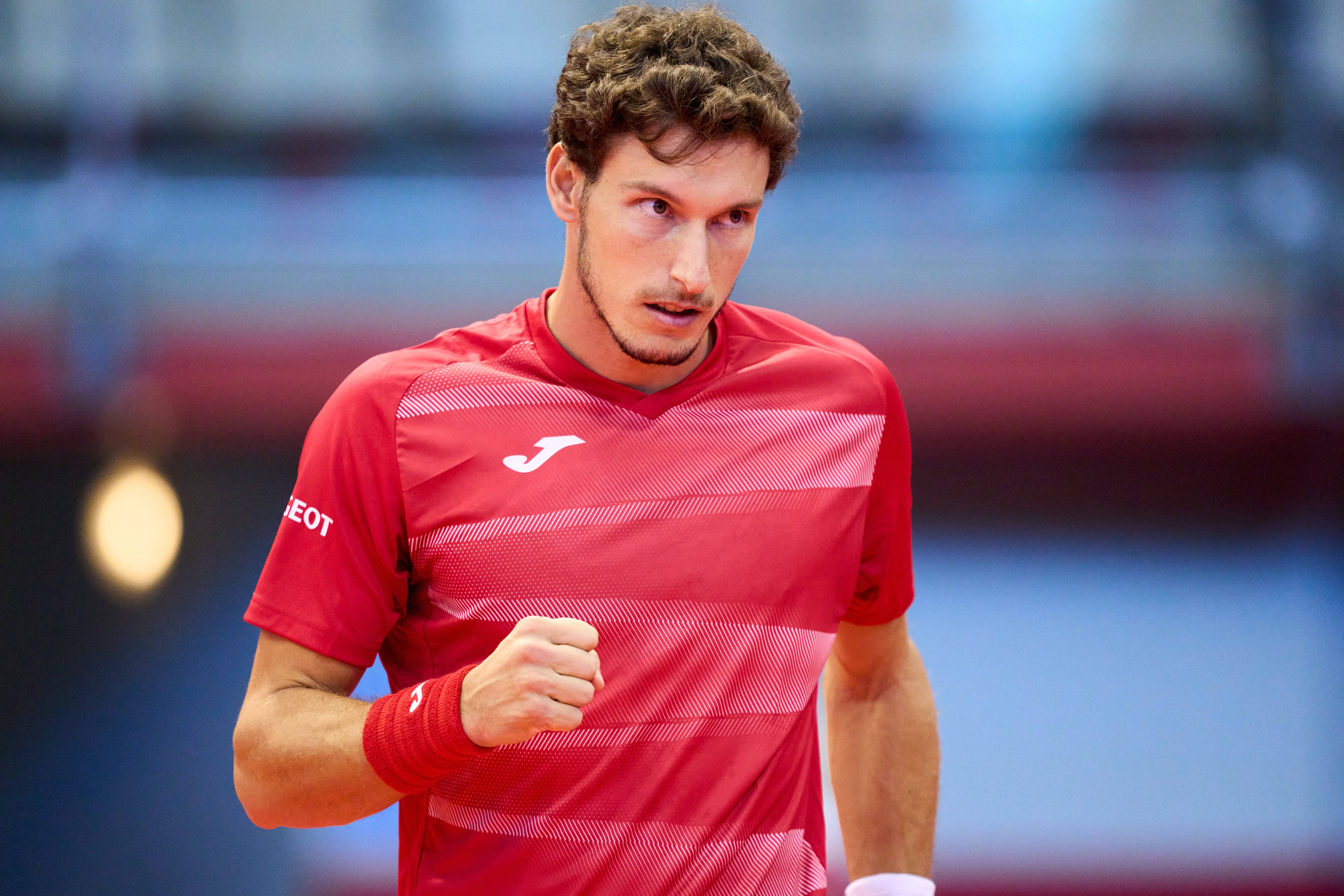 Pablo Carreno Busta, red striped shirt, indoor court, 4K Desktop Wallpaper