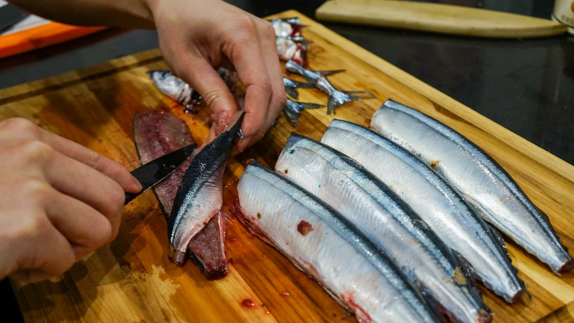 Pacific Saury, silver fish, wooden cutting board, Full HD Desktop Wallpaper