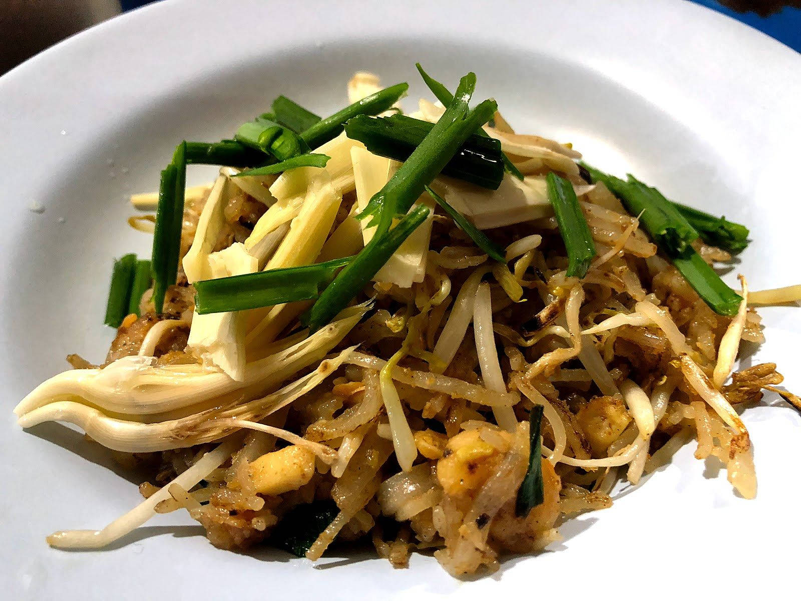 Pad Thai, rice noodles, bean sprouts, HD Desktop Wallpaper