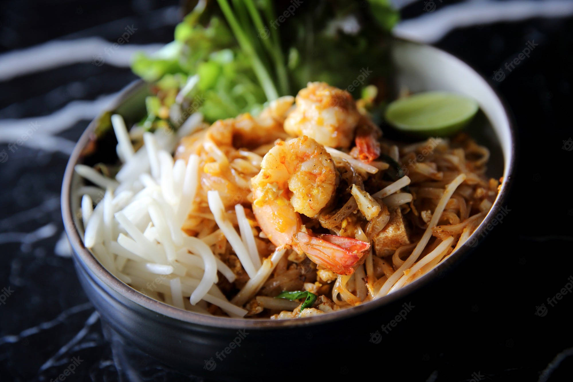 Pad Thai, shrimp, bean sprouts, Full HD Desktop Wallpaper