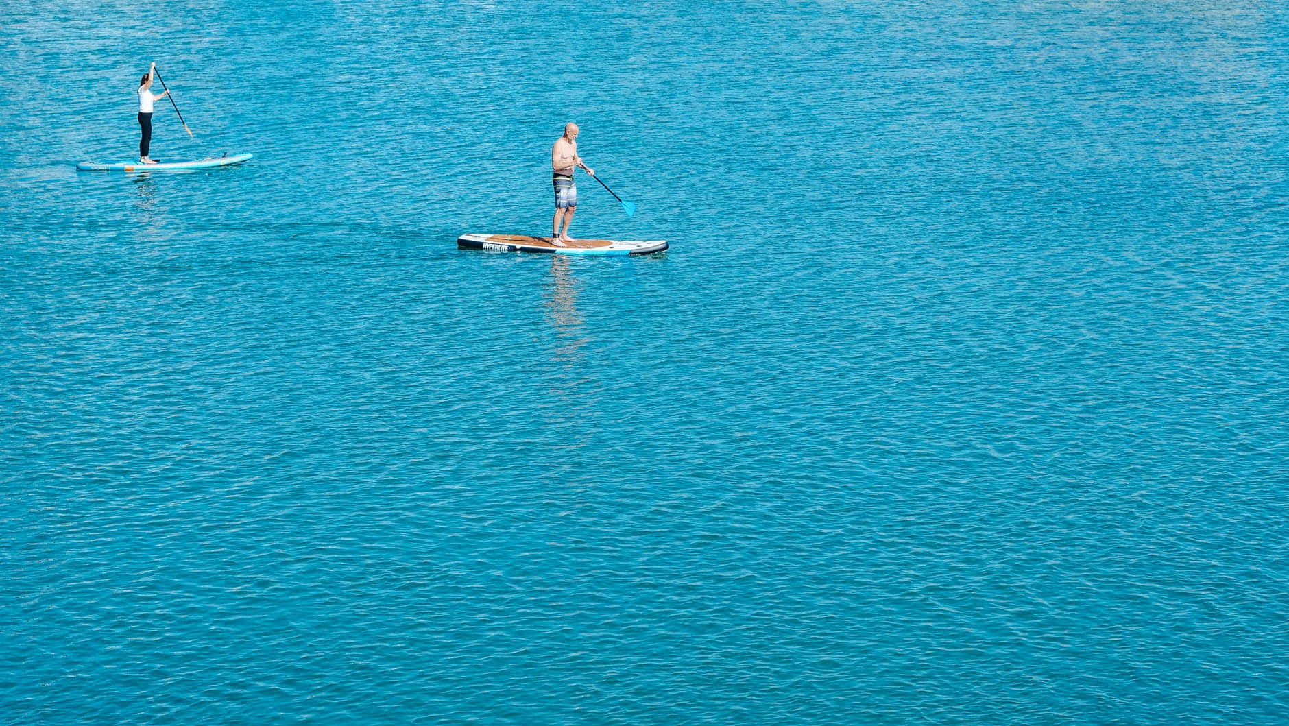paddleboarding, turquoise water, calm lake, HD Desktop Wallpaper