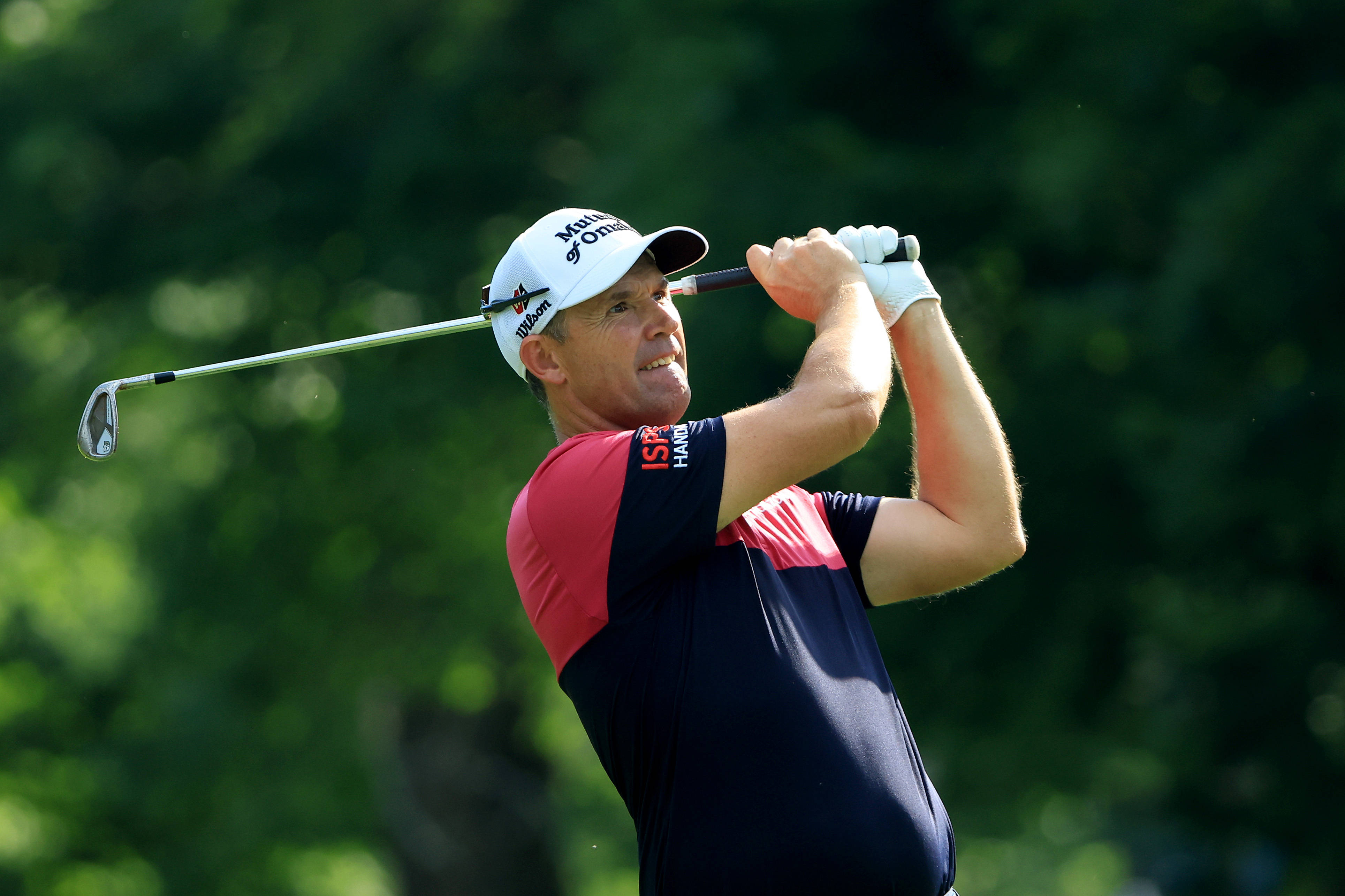 Padraig Harrington, follow through stance, lush green forest, 4K Desktop Wallpaper