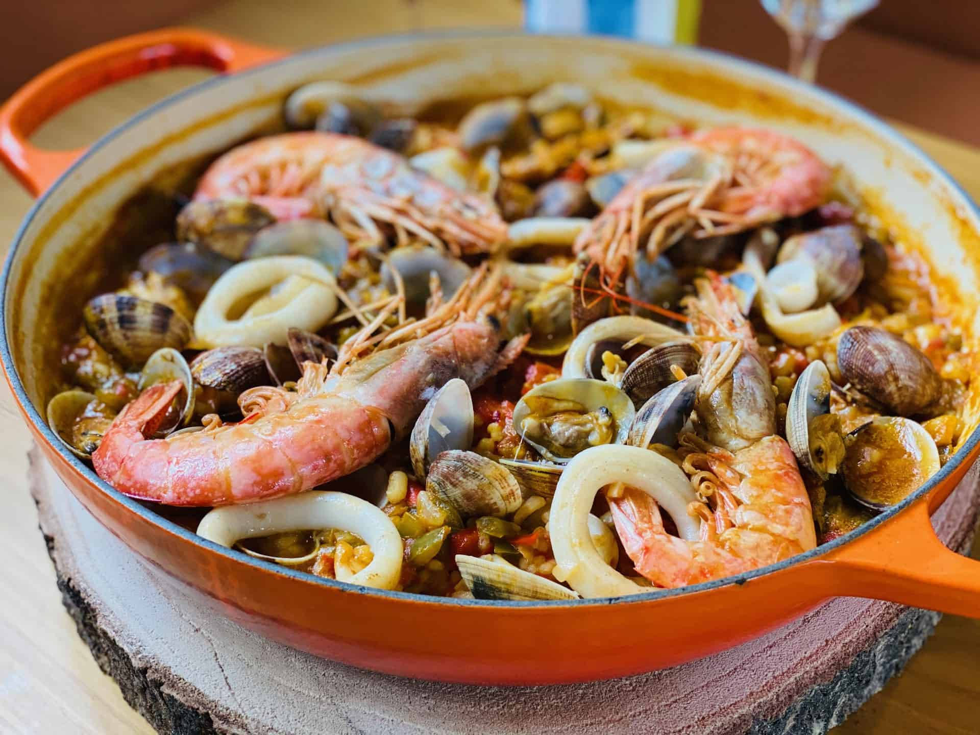 Paella, large prawns, squid, Full HD Desktop Wallpaper