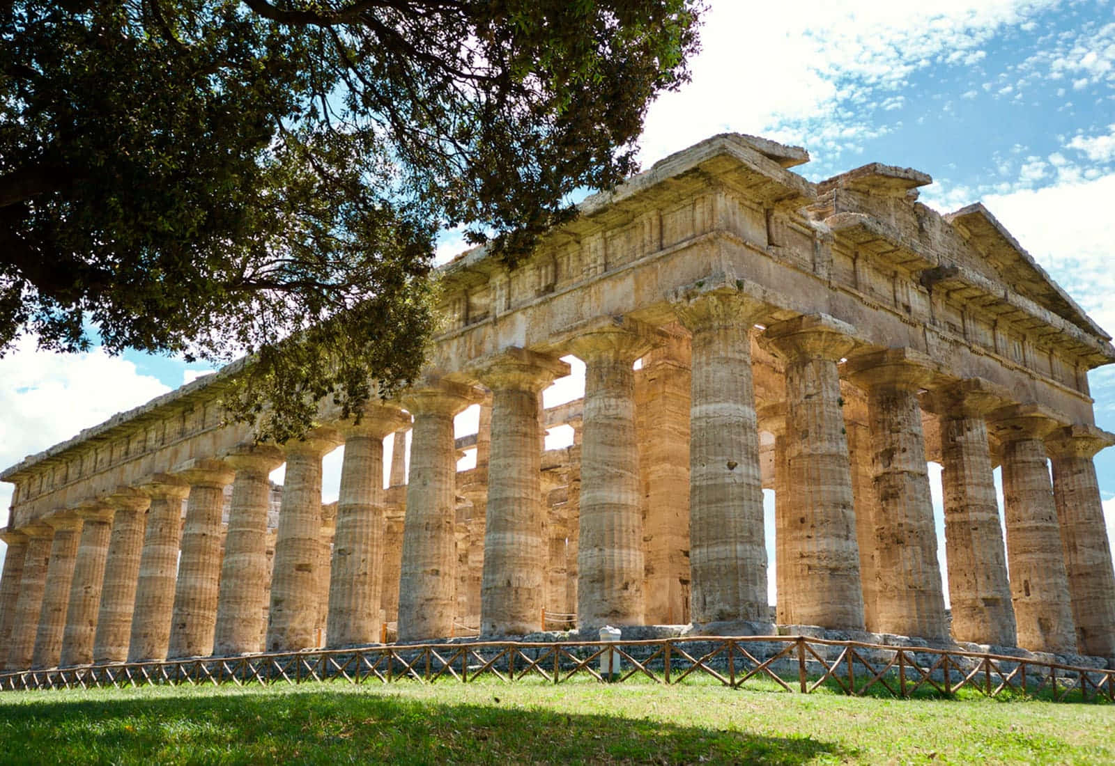 Paestum, ancient stone temple, towering columns, HD Desktop Wallpaper
