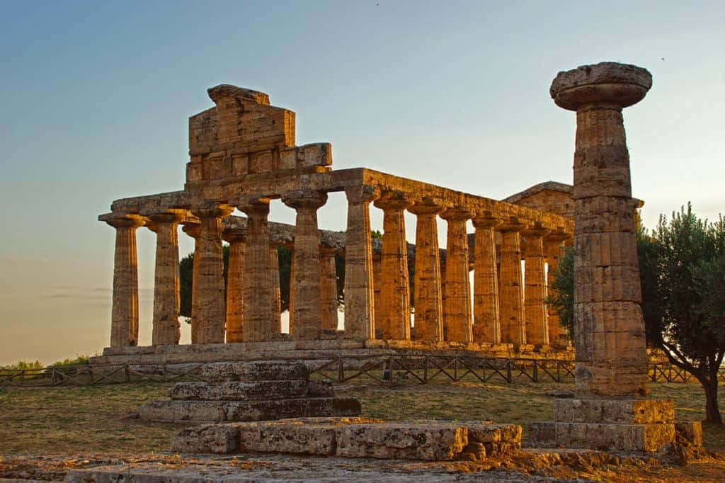 Paestum, golden hour, ancient stone temple ruins, SD Desktop Wallpaper