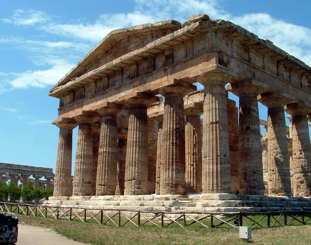 Paestum, ancient stone temple, towering columns, SD Desktop Wallpaper